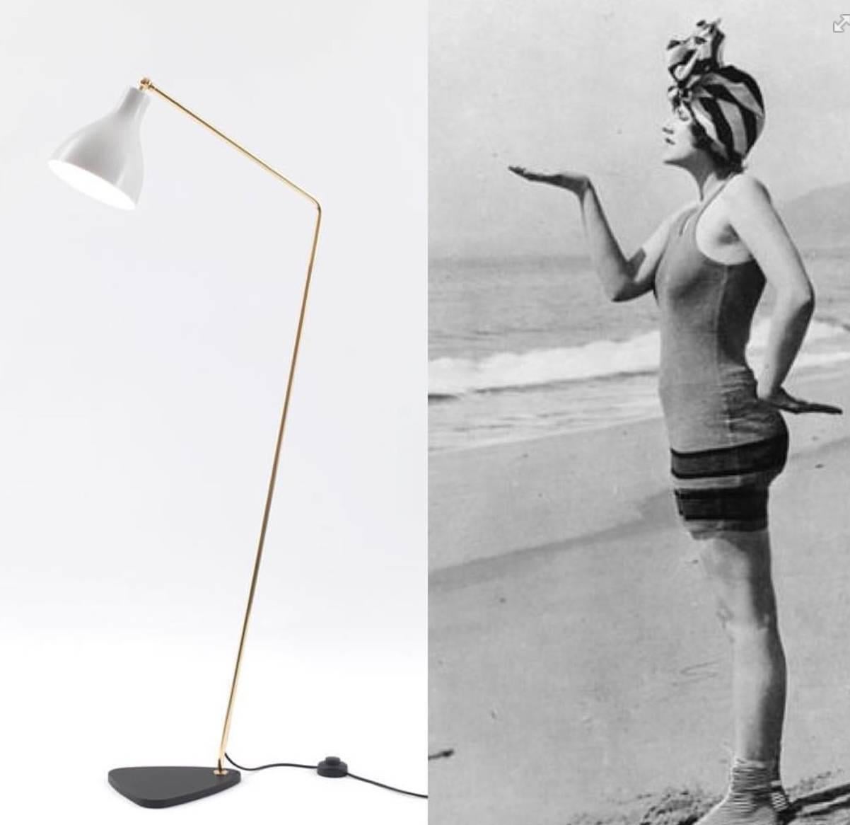 White Lady V Brass Floor Lamp by Lorenza Bozzoli For Sale 2