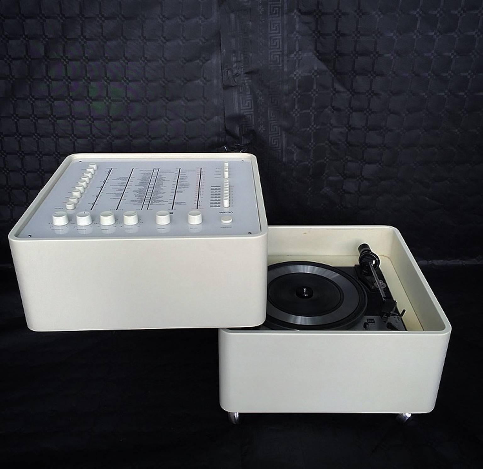 Mid-Century Modern Wega 3300 Hi-Fi System by Verner Panton with L550 Speakers by Dieter Rams