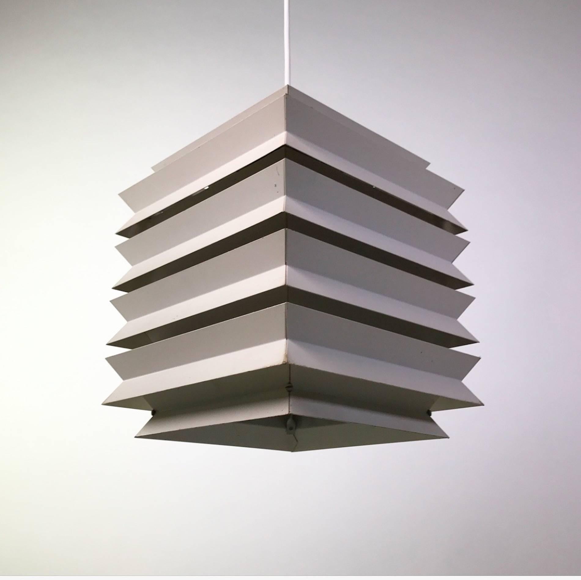 Raro pendente da soffitto danese del 1960 di Lyfa In condizioni ottime a Haderslev, DK