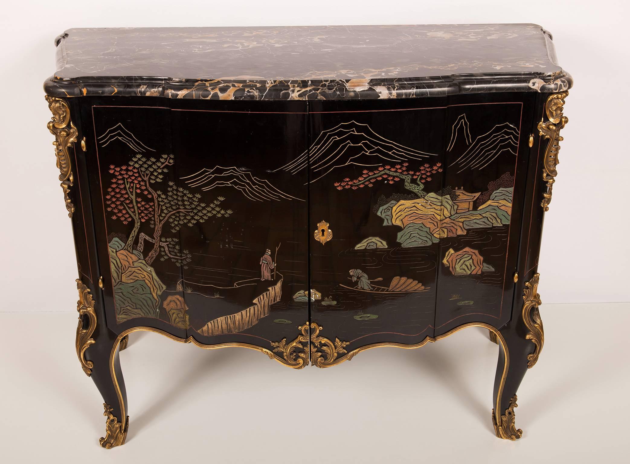 Belgian Lacquered Chinoiserie Cabinet in the Louis XV Style, Marked Rosel, circa 1900 For Sale