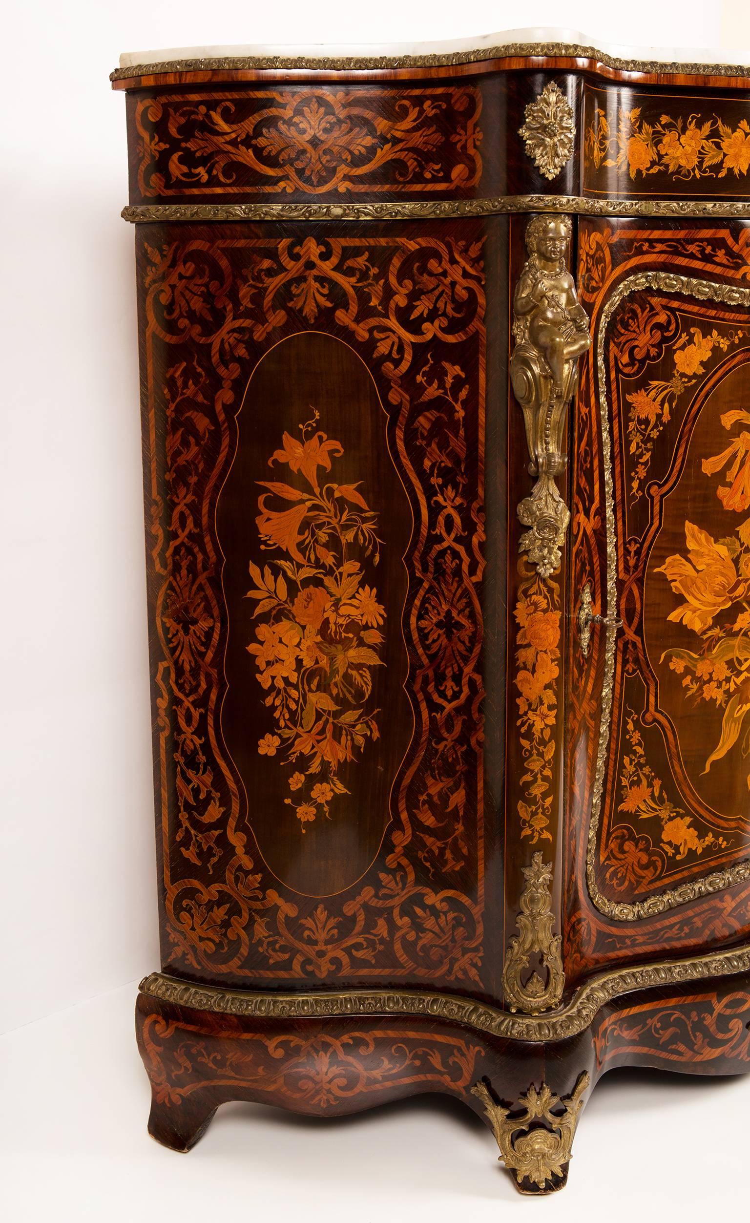 Pair of French Serpentine Flower Marquetry Inlaid Meubles D´Appui, circa 1880 For Sale 2