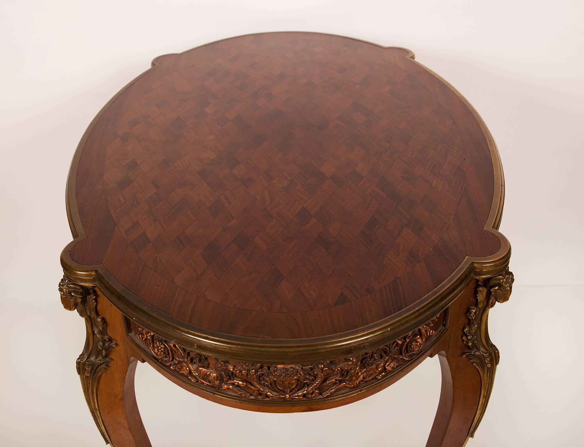 Louis XVI Oval Center Table with Bronze Mounts, Signed Haentges, circa 1900 For Sale