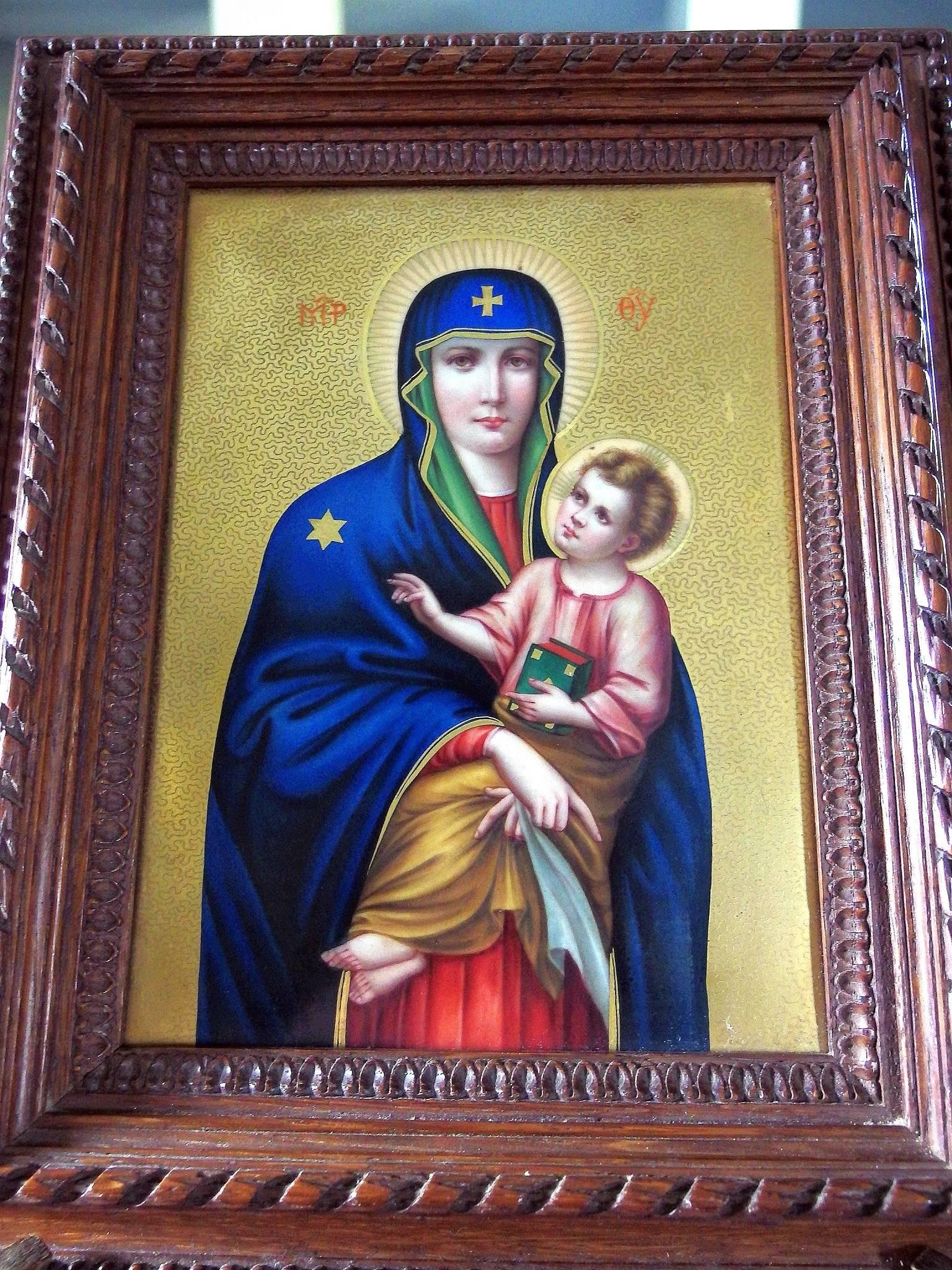 19th Century KPM Porcelain Plaque, Mary and Child as an Orthodox Icon, Berlin, circa 1880 For Sale