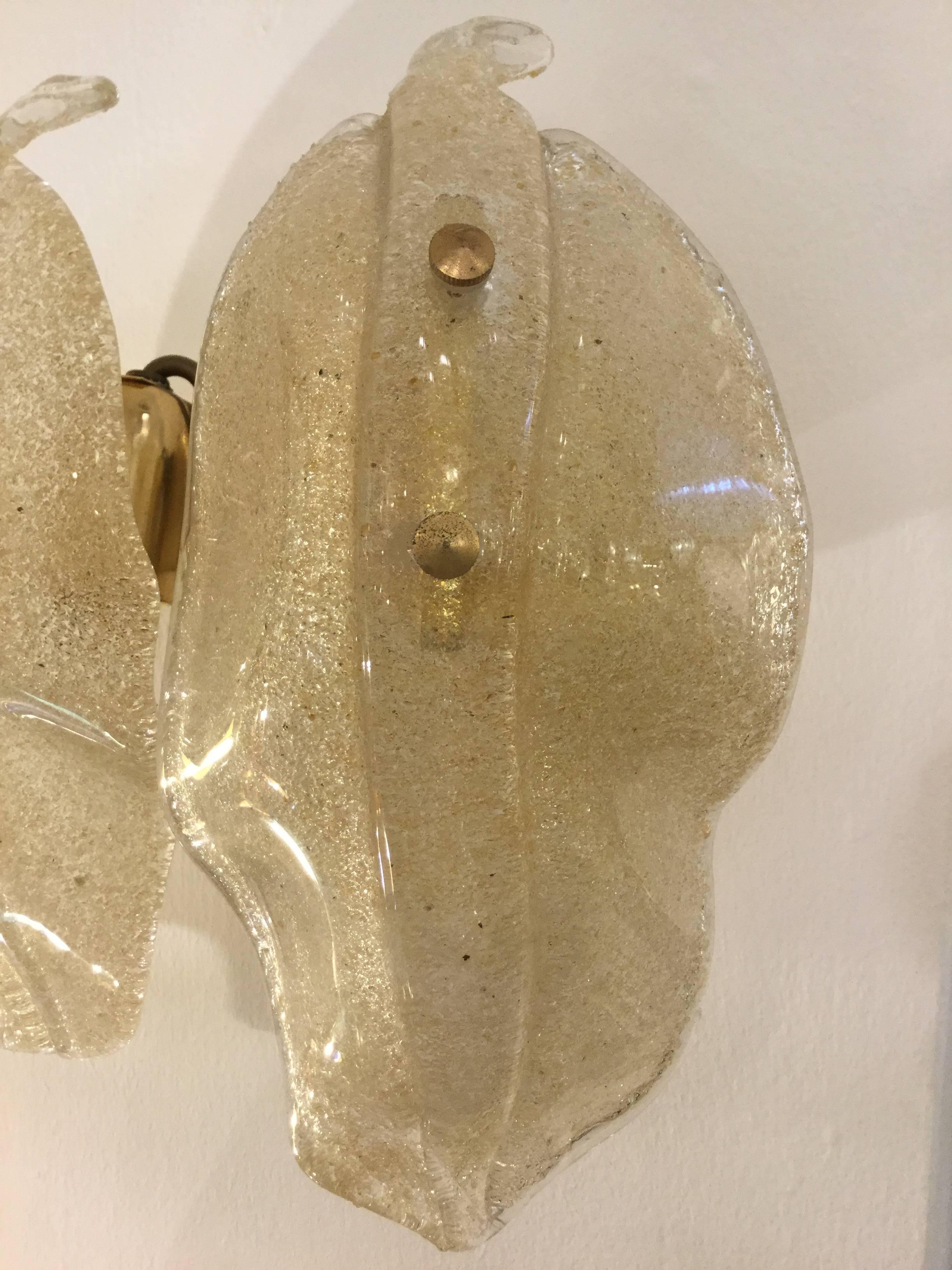 Mid-Century Modern Pair of Gold Murano Glass Sconces, Italy 1960 For Sale