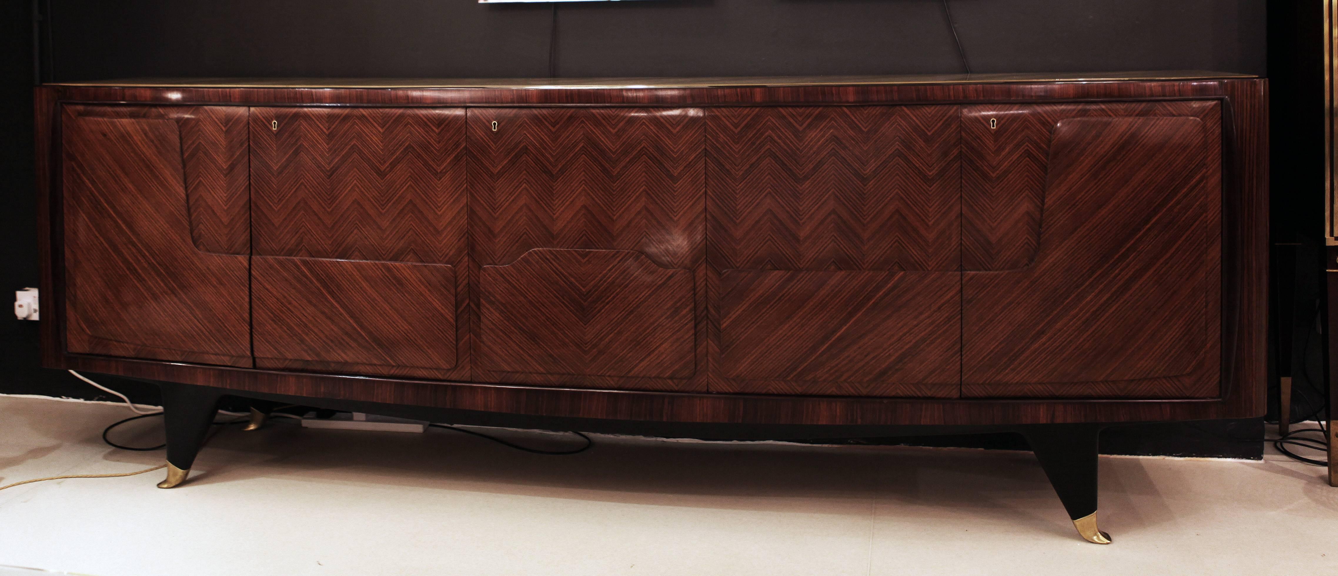 Mid-Century Modern Outstanding Walnut Sideboard, Italy 1940s For Sale