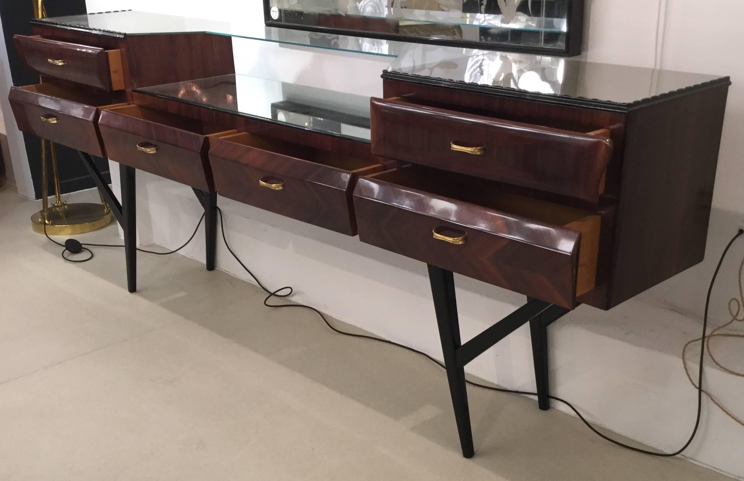 Mid-Century Modern Rosewood Sideboard in the Style of Ico Parisi, circa 1955