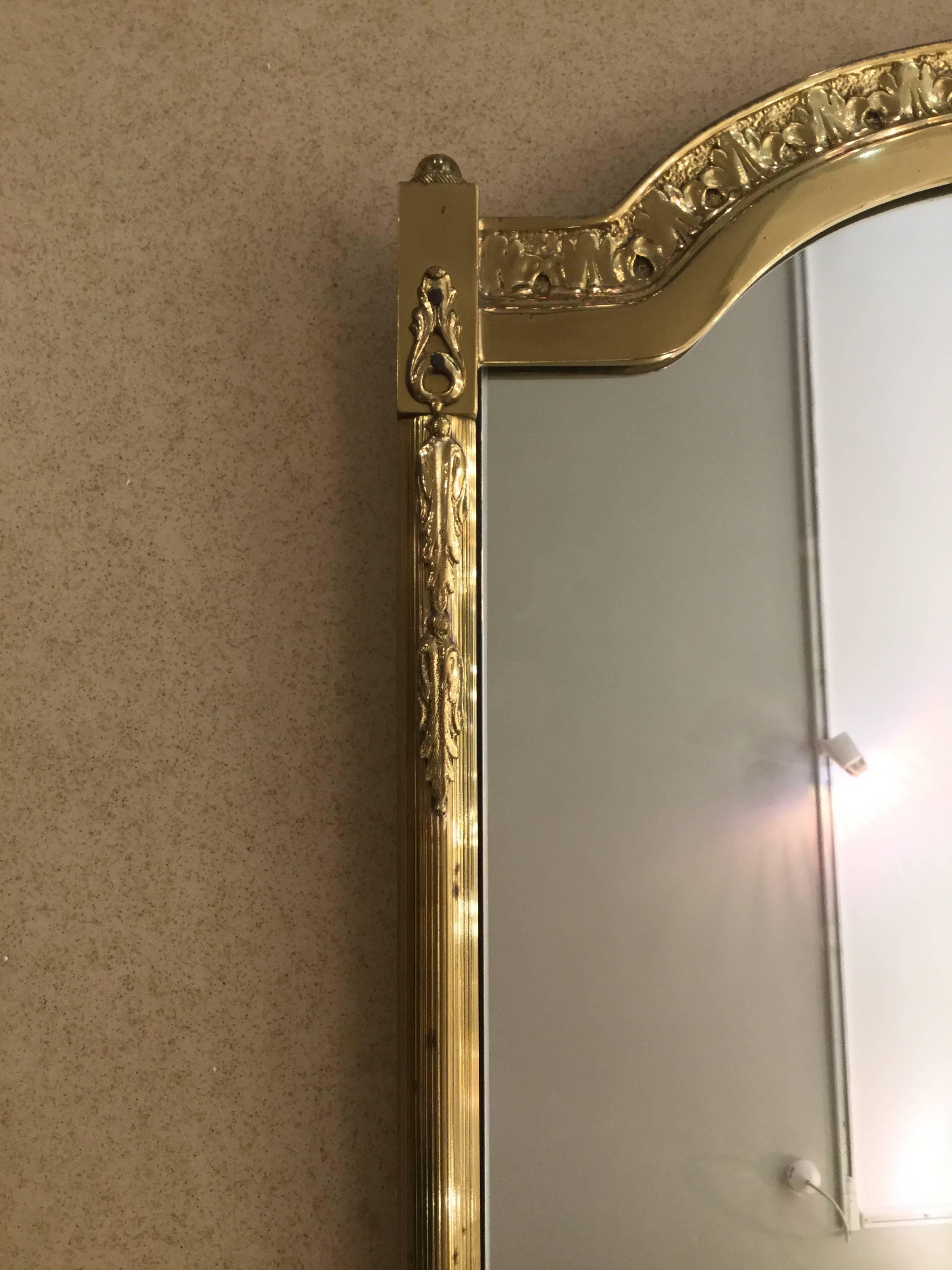 Mid-Century Modern Mirror with Brass Frame, Italy 1960s For Sale