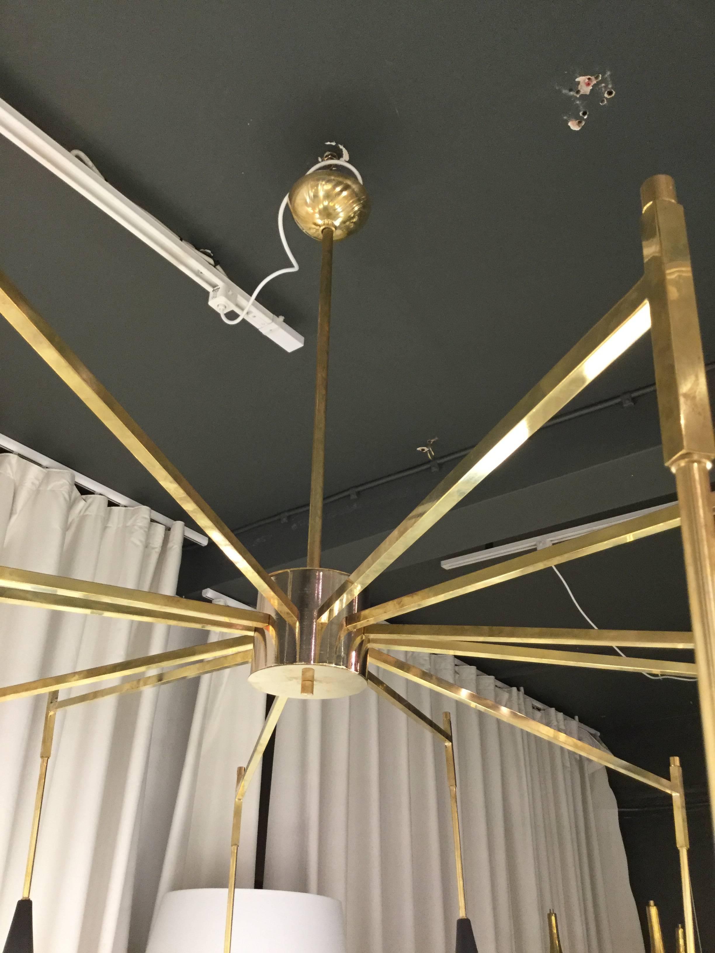 Modernist Chandelier in Brass with Glass Shades, Italy 1960s In Good Condition For Sale In London, GB