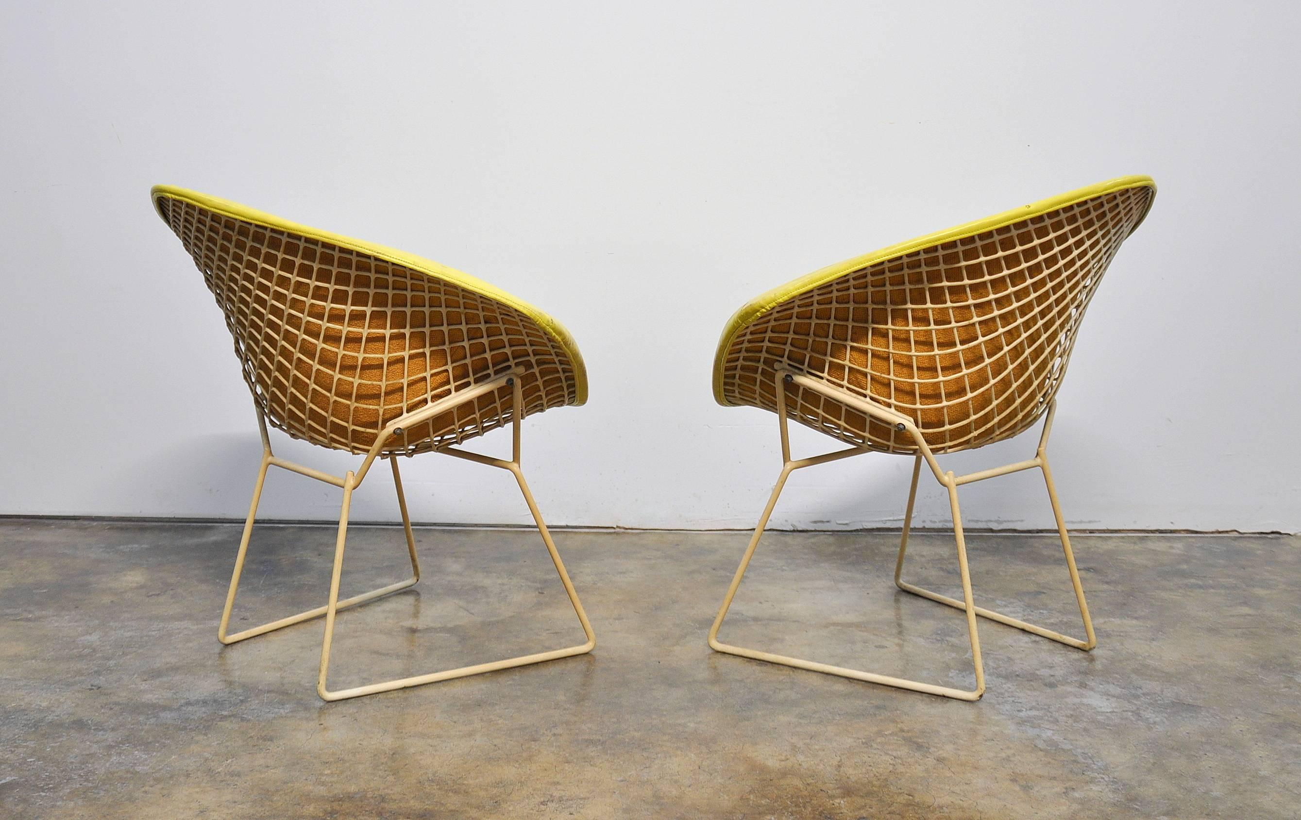 American Early Pair of Bertoia for Knoll Associates Yellow Diamond Lounge Chairs, 1960s