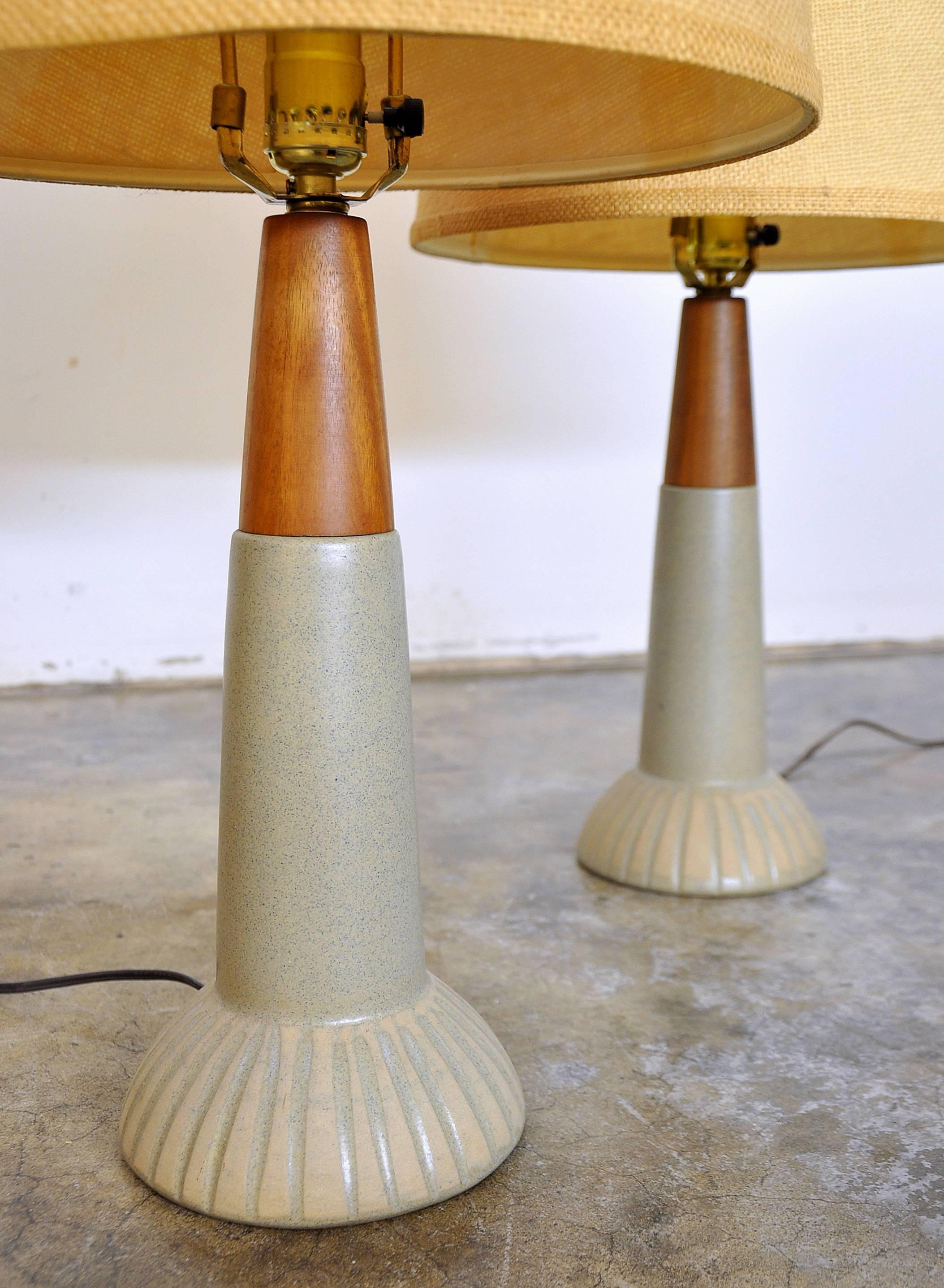 Mid-Century Modern Pair of Gordon and Jane Martz Marshall Studios Art Pottery Table Lamps