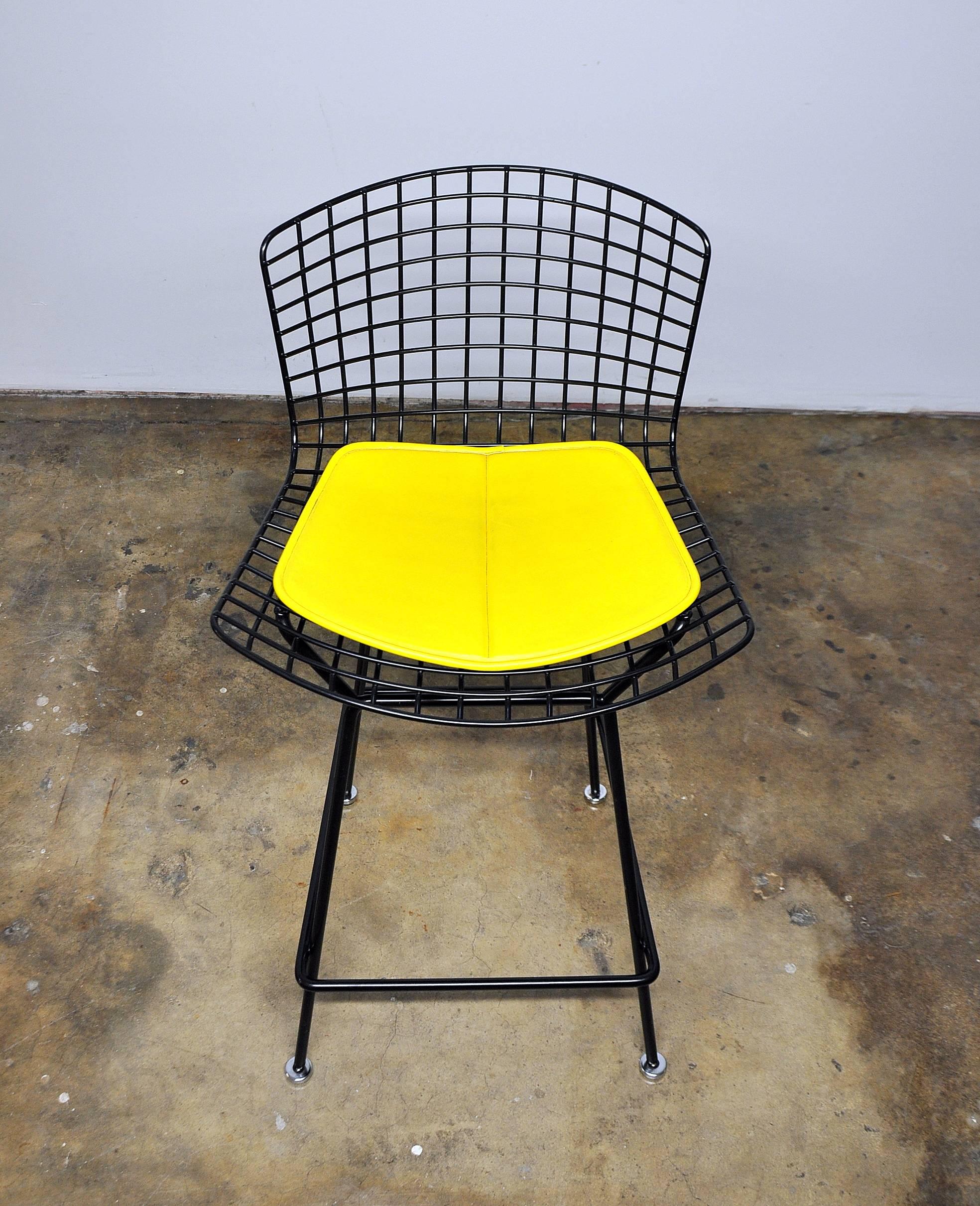 Contemporary Knoll Harry Bertoia Black Bar Stool