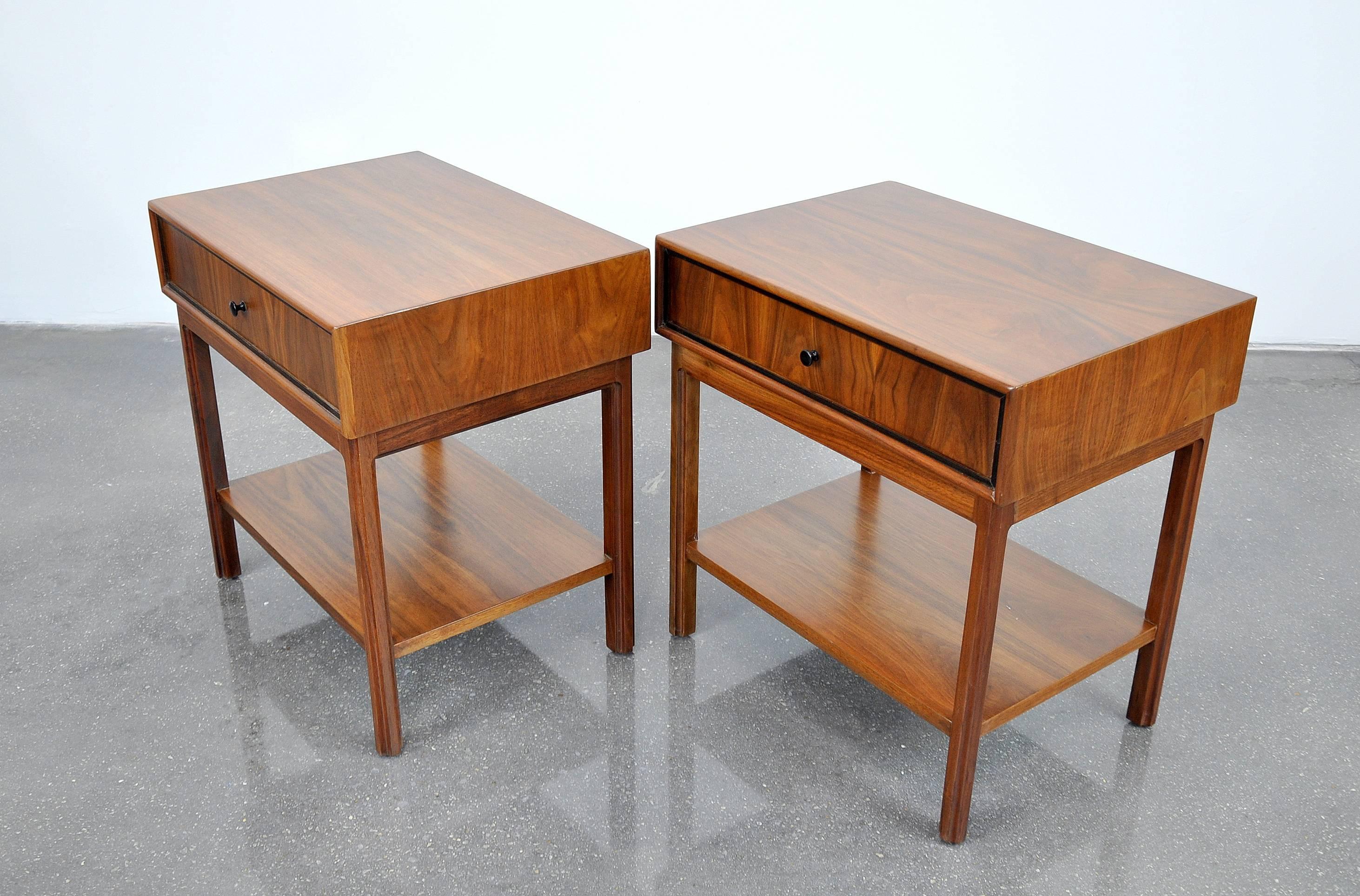 Mid-Century Modern Pair of Milo Baughman for Arch Gordon Walnut Nightstands or Side Tables