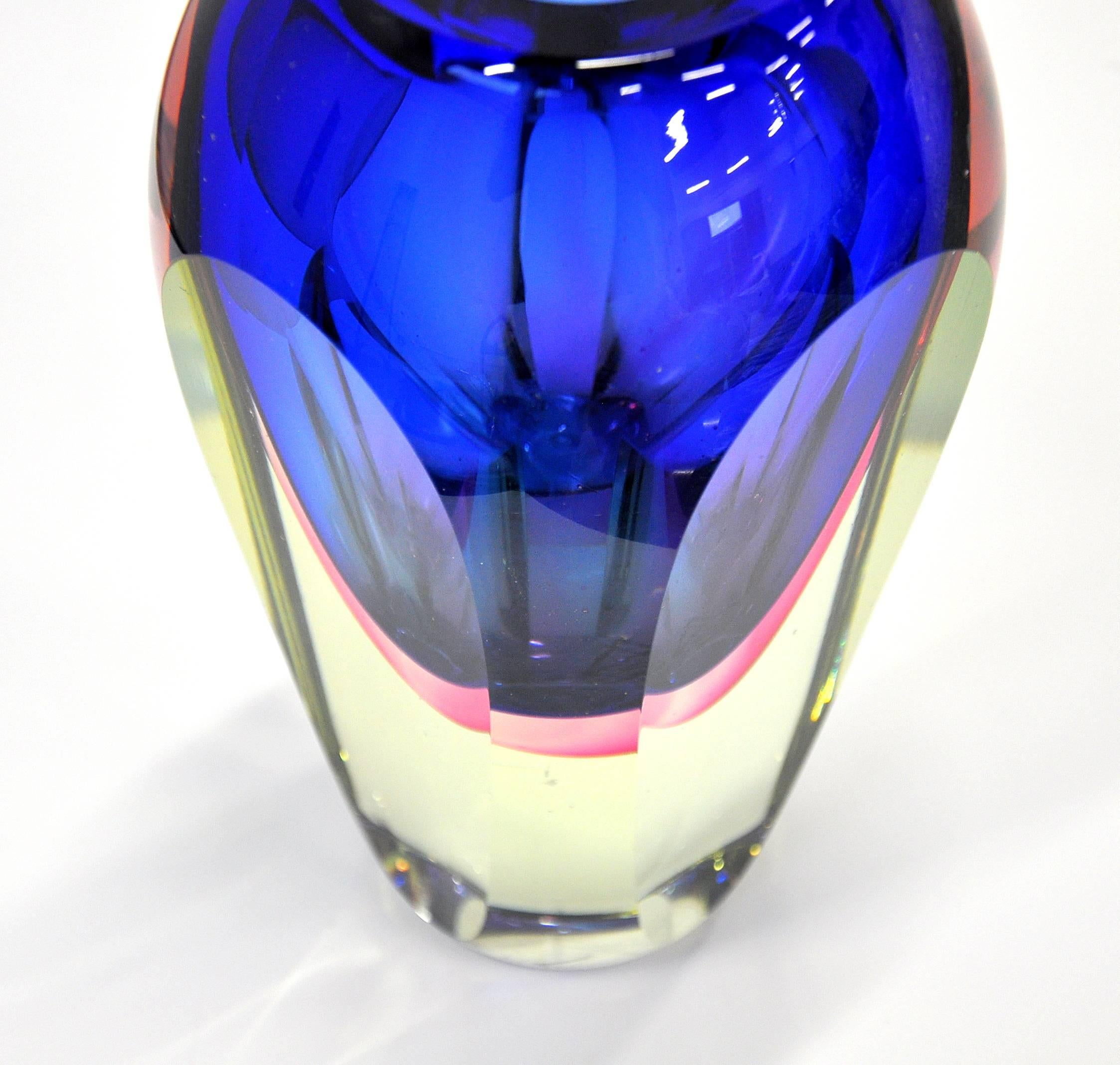Mid-Century Modern Flavio Poli Seguso Murano Glass Sommerso Vase