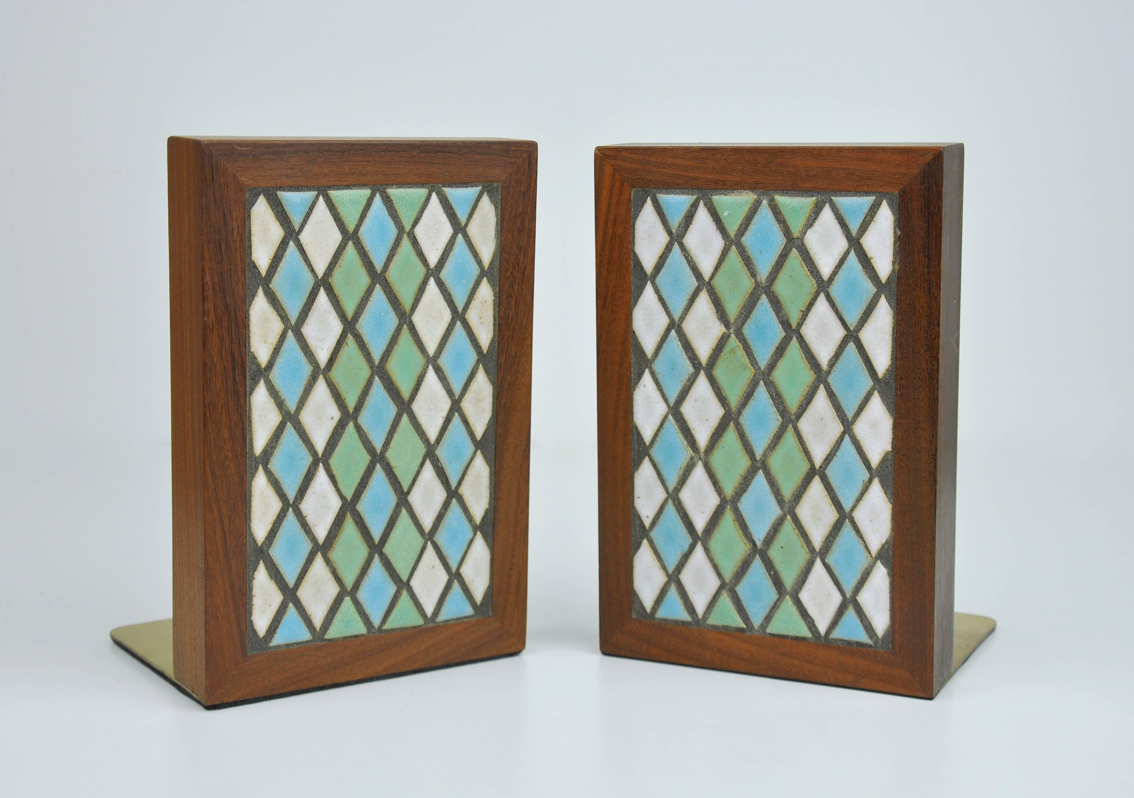 Mid-Century Modern Pair of Jane & Gordon Martz for Marshall Studios Tiled Walnut and Brass Bookends