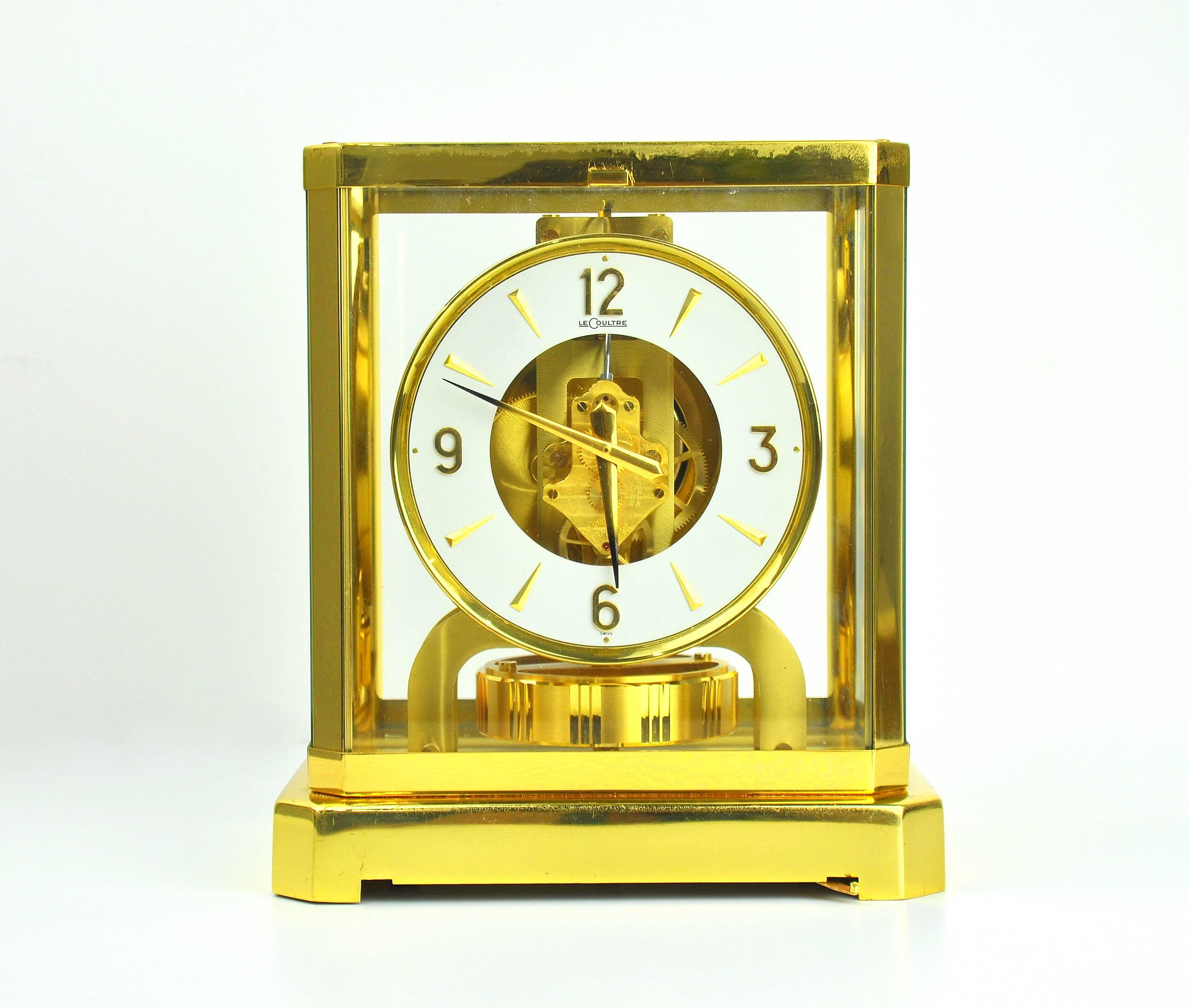 Mid-20th Century LeCoultre Perpetual Motion 528-8 Atmos Clock
