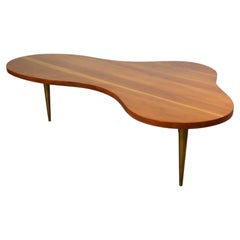 Couchtisch aus Walnussholz und Messing in Freiform, Modell 1759 von T.H. Robsjohn-Gibbings, 1950er Jahre