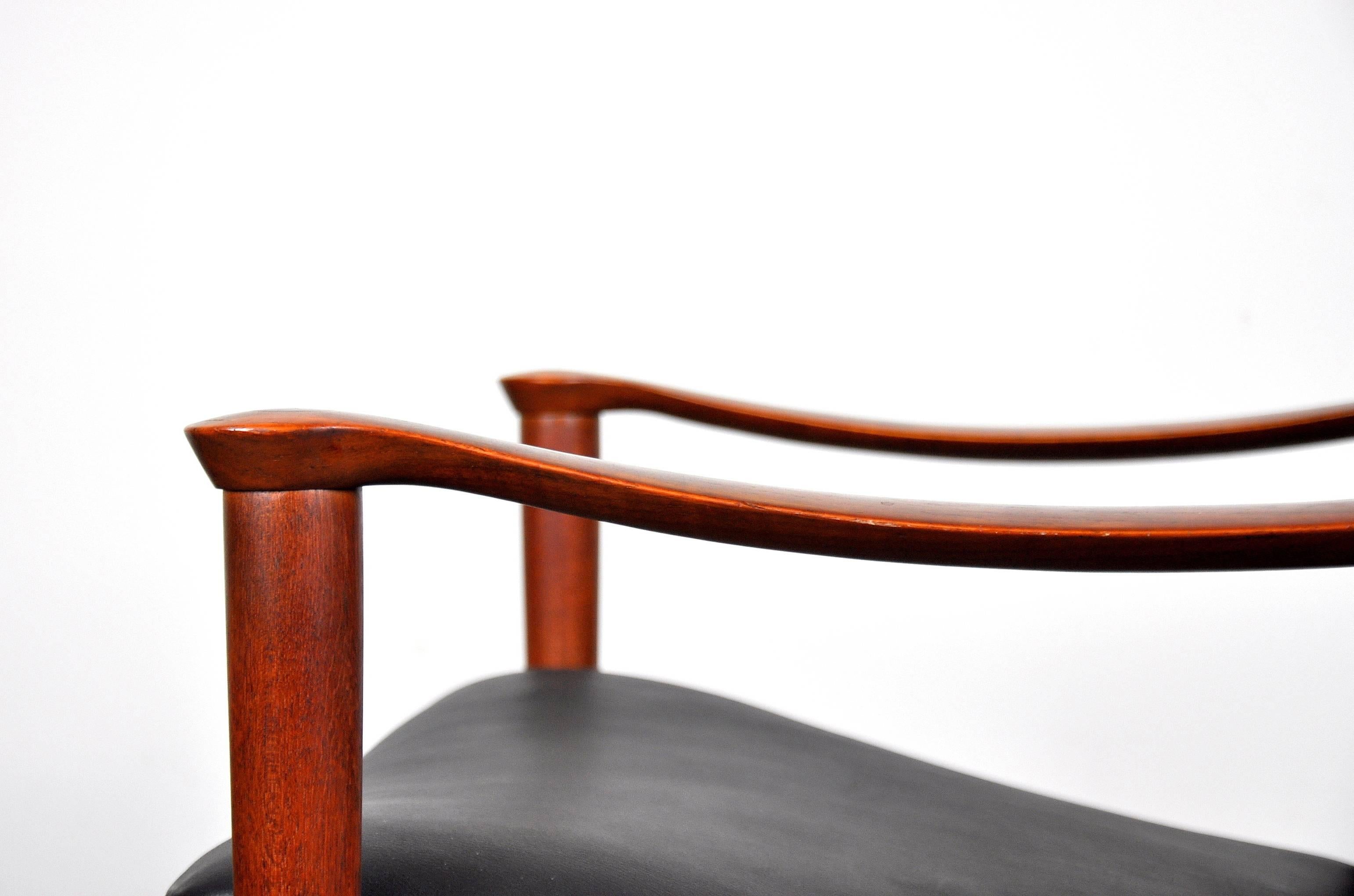 Mid-20th Century Fredrik Kayser for Vatne Møbler Teak Lounge Chair and Ottoman