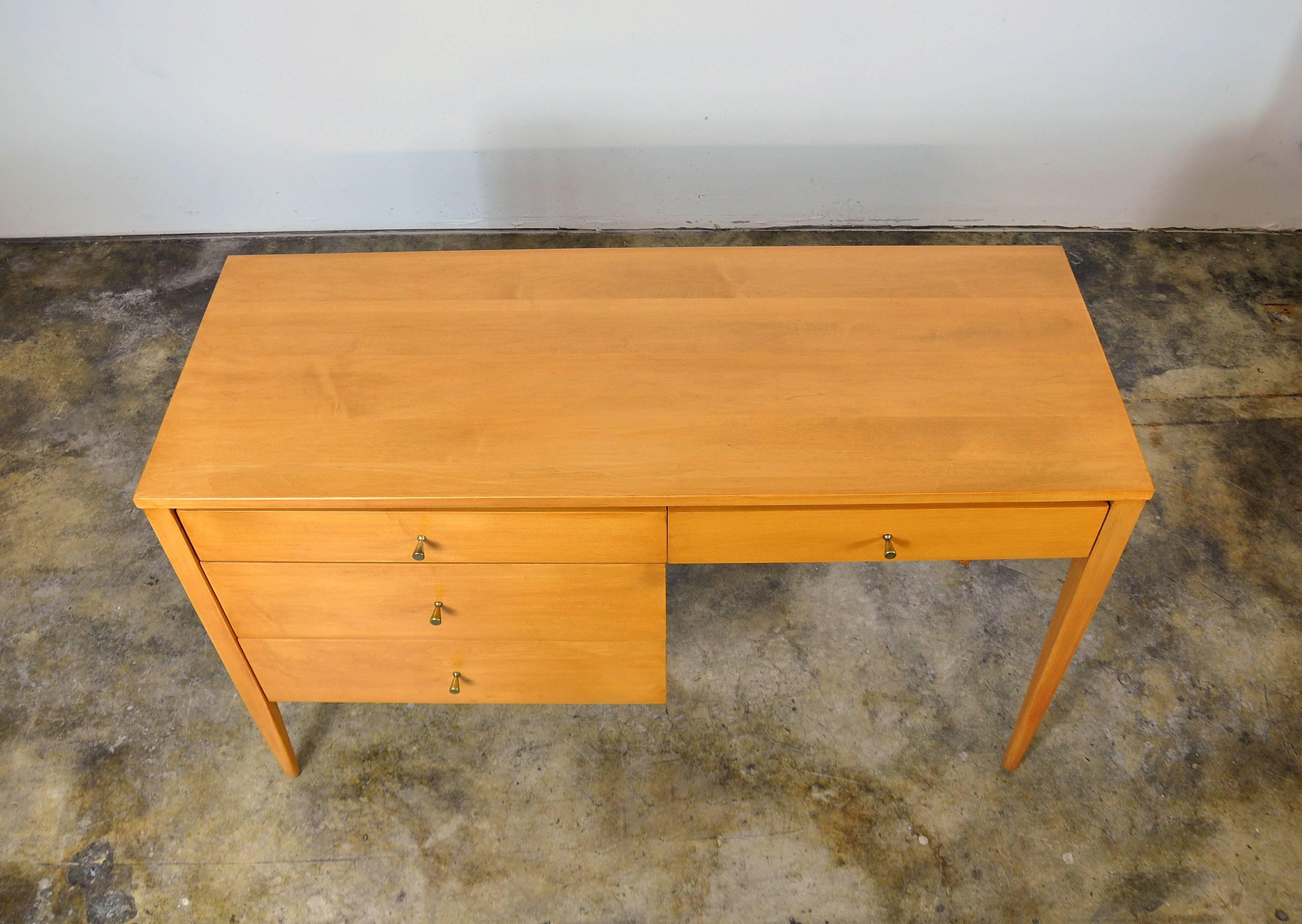 Paul McCobb Maple Desk or Vanity Table In Excellent Condition In Miami, FL