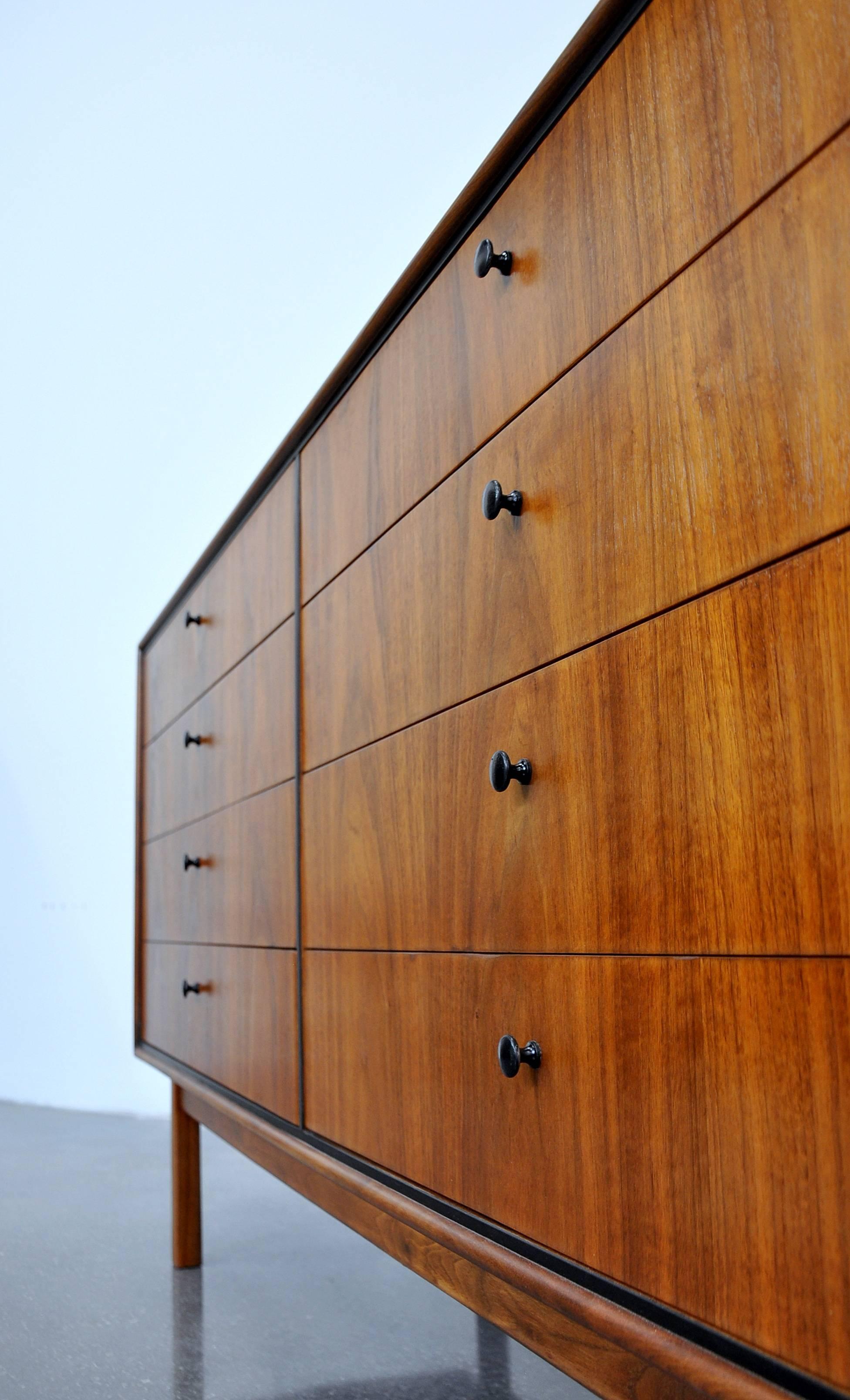Mid-20th Century Milo Baughman for Arch Gordon Walnut Bedroom Set