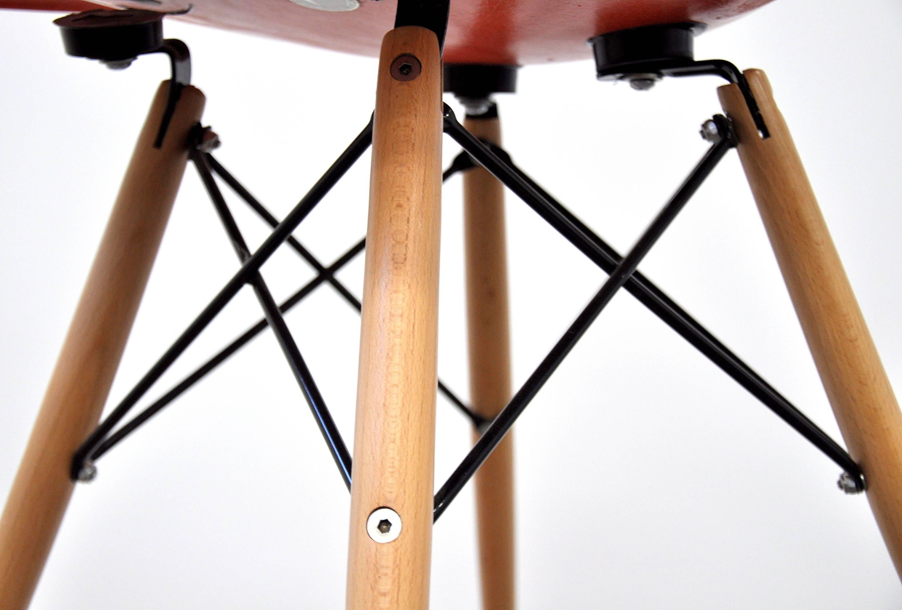 Eames Herman Miller Orange Fiberglass Dowel Chairs 2
