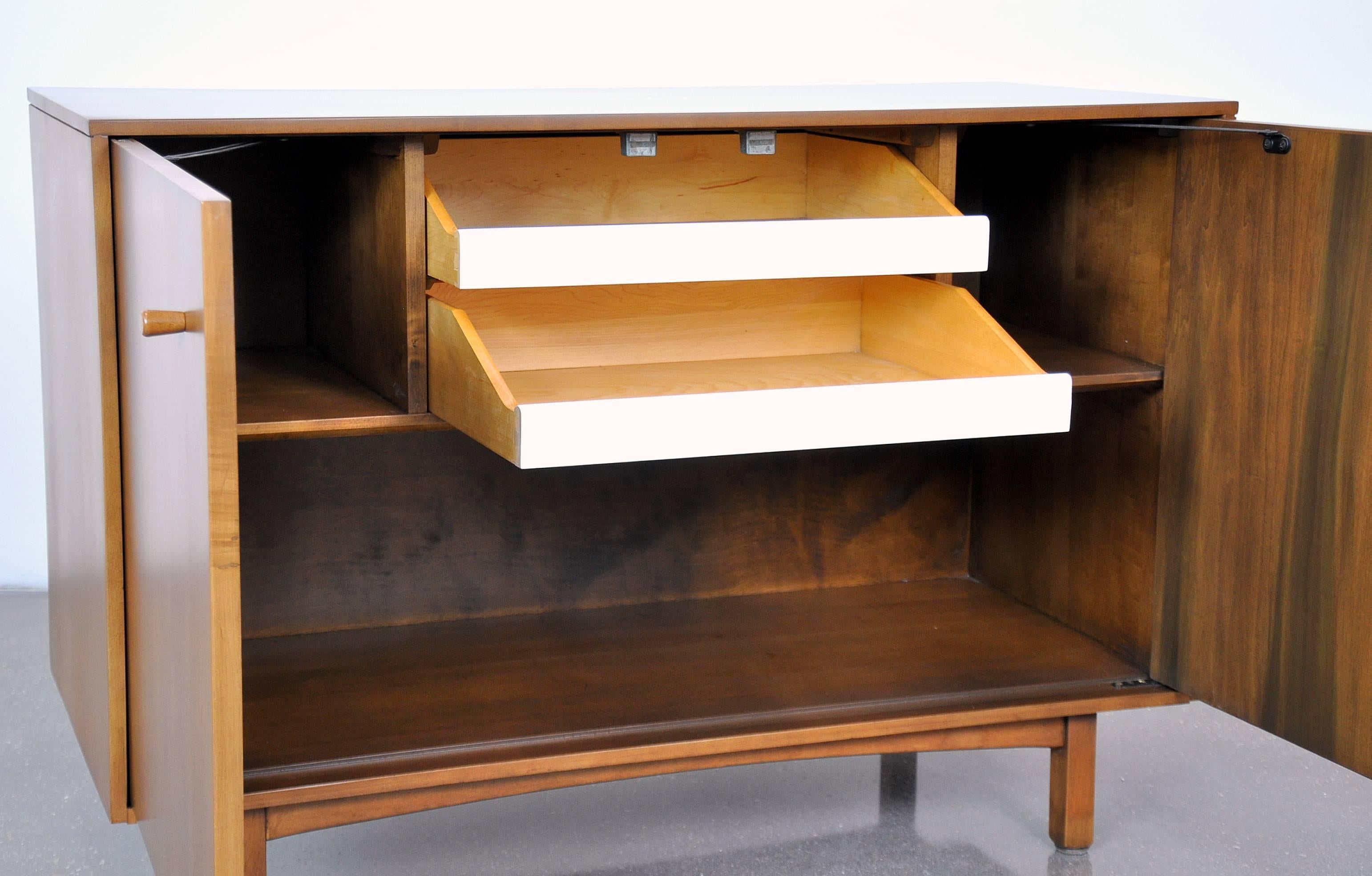 Maple Early Milo Baughman for Murray Furniture Credenza