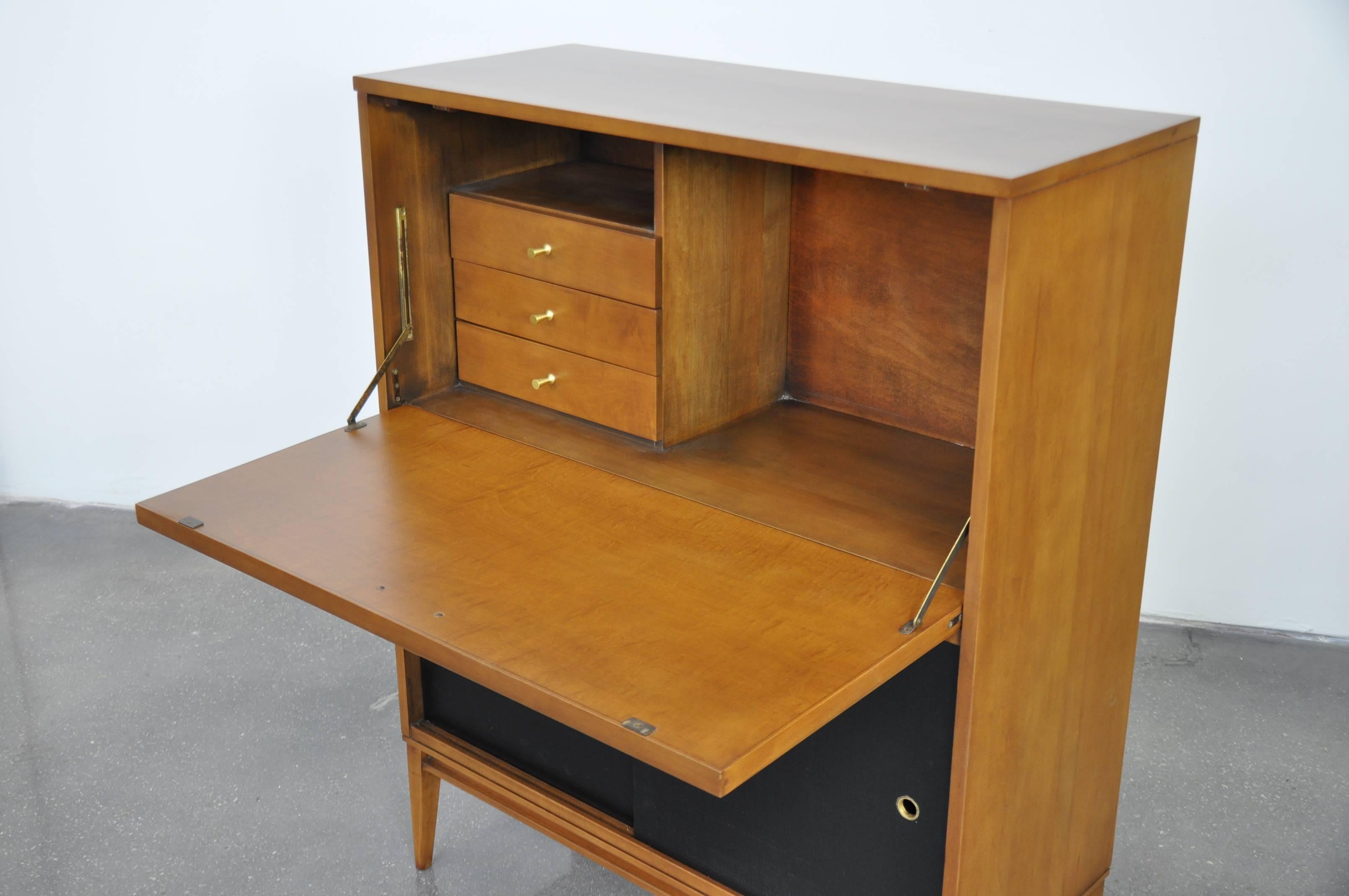 Paul McCobb Secretary Desk In Excellent Condition In Miami, FL