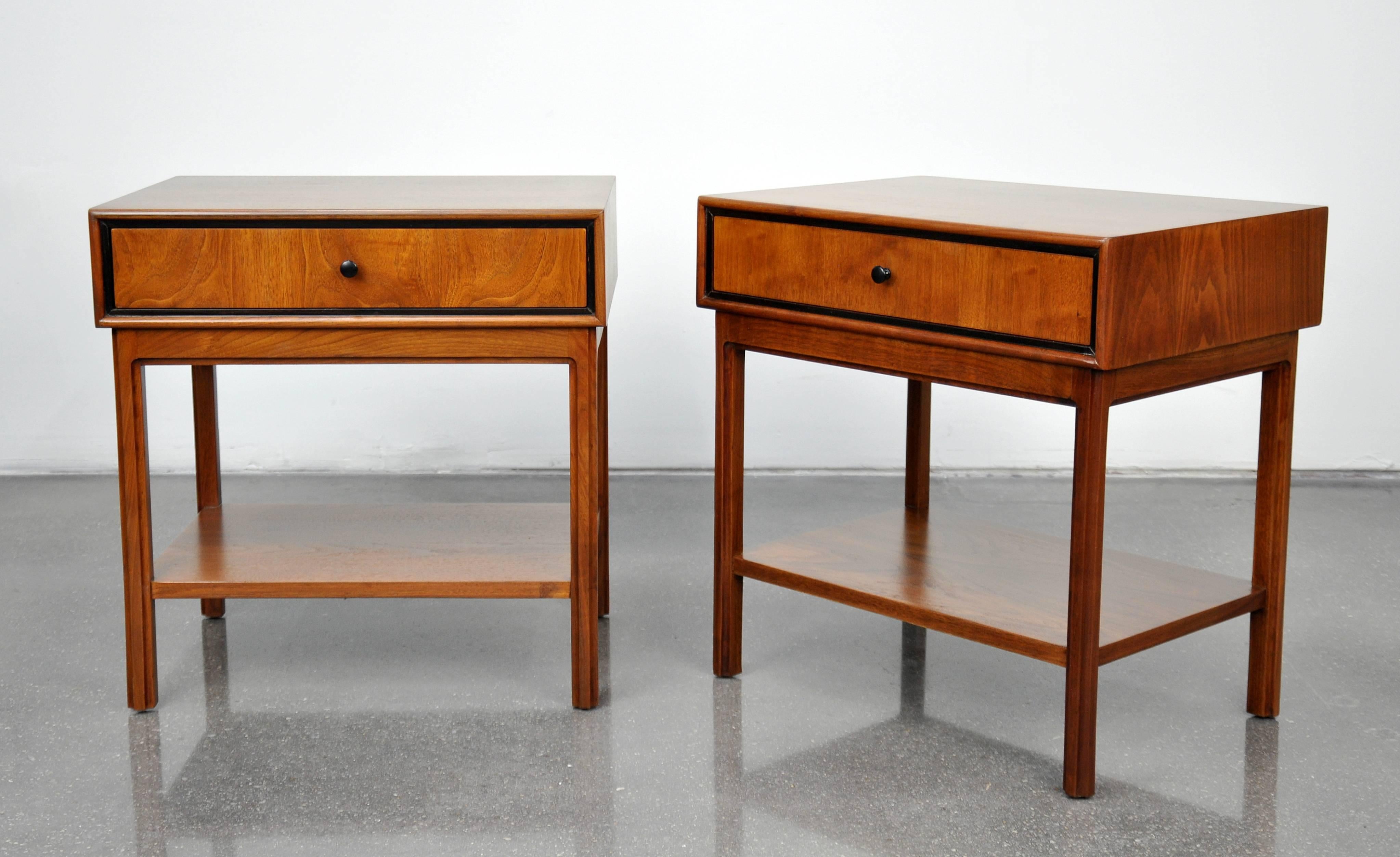 Mid-Century Modern Pair of Milo Baughman for Arch Gordon Walnut Nightstands or Side Tables