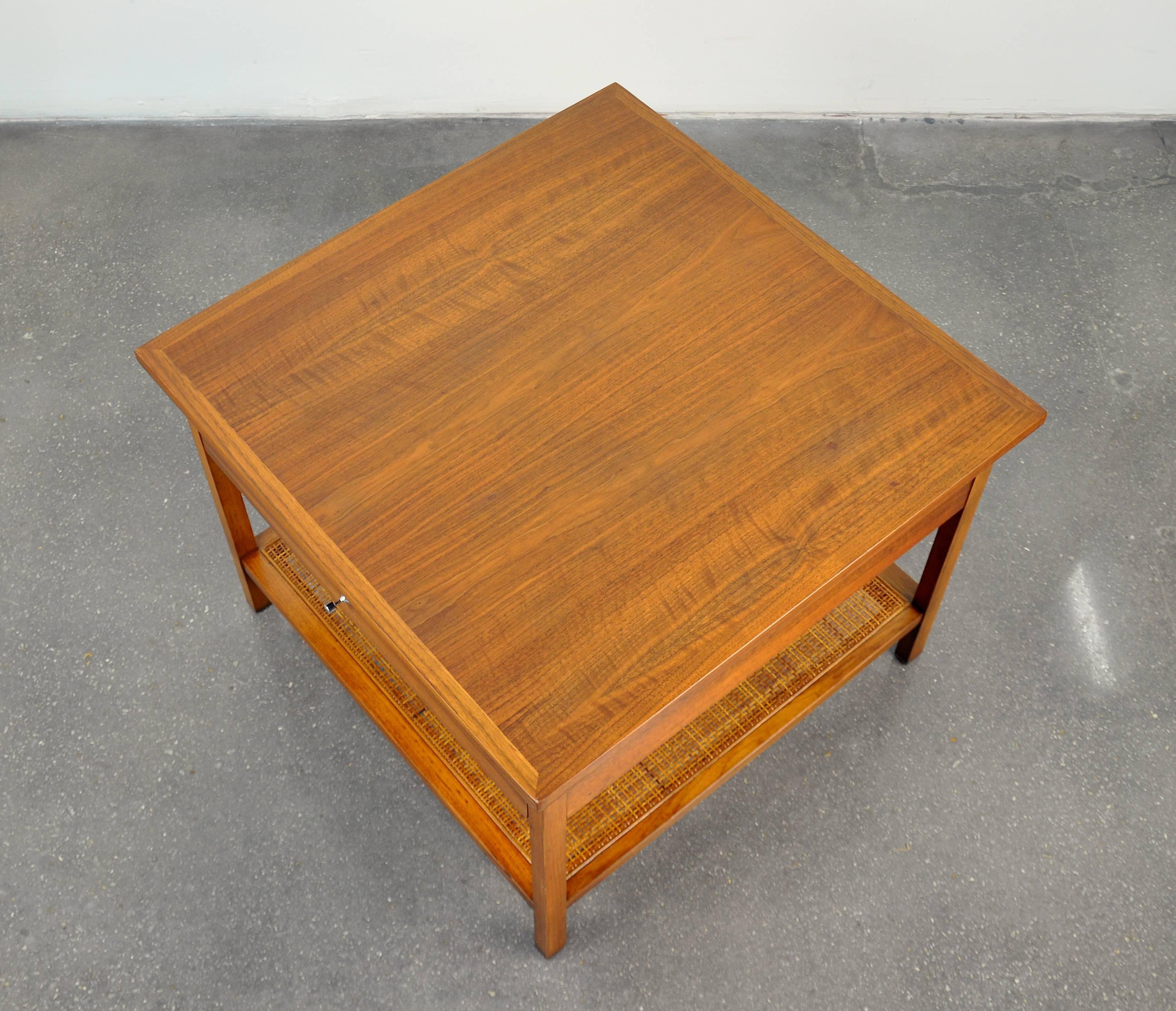 Mid-20th Century Rare Paul McCobb Delineator Walnut Two-Tier Side Table