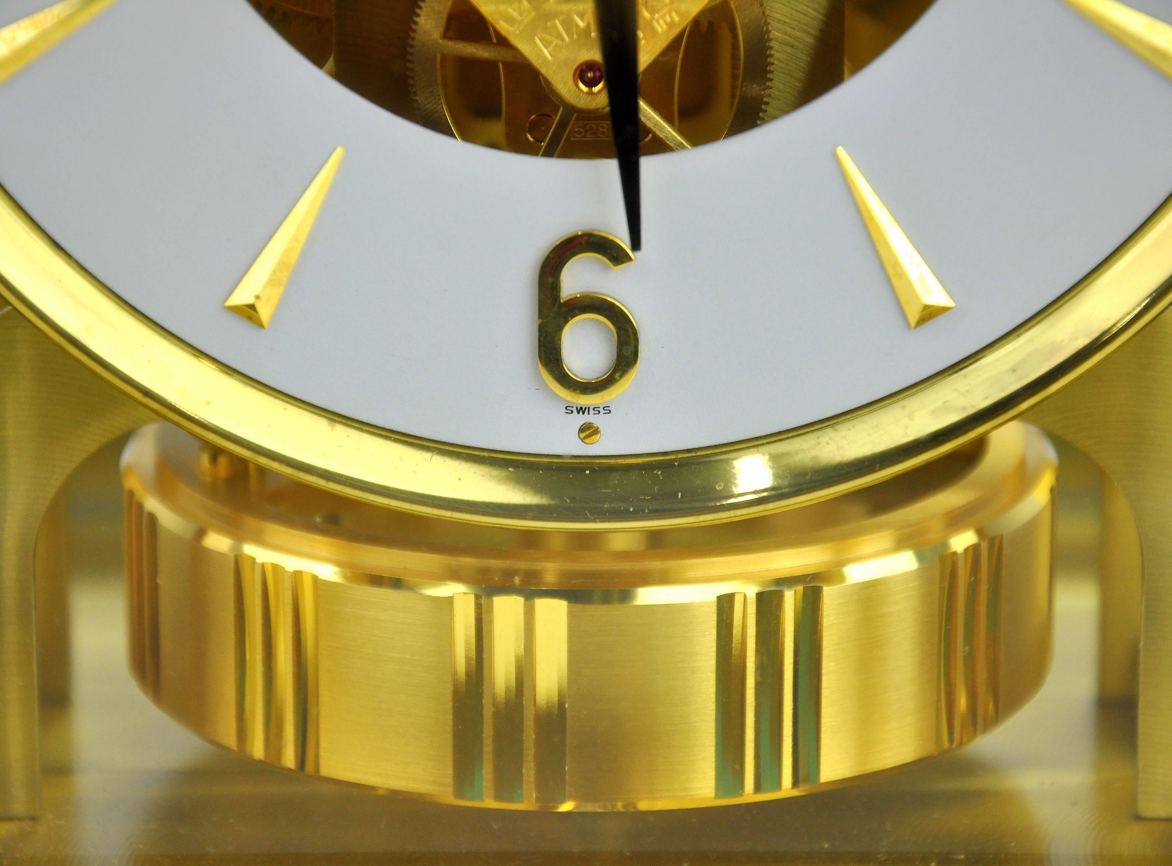 Swiss LeCoultre Perpetual Motion 528-8 Atmos Clock