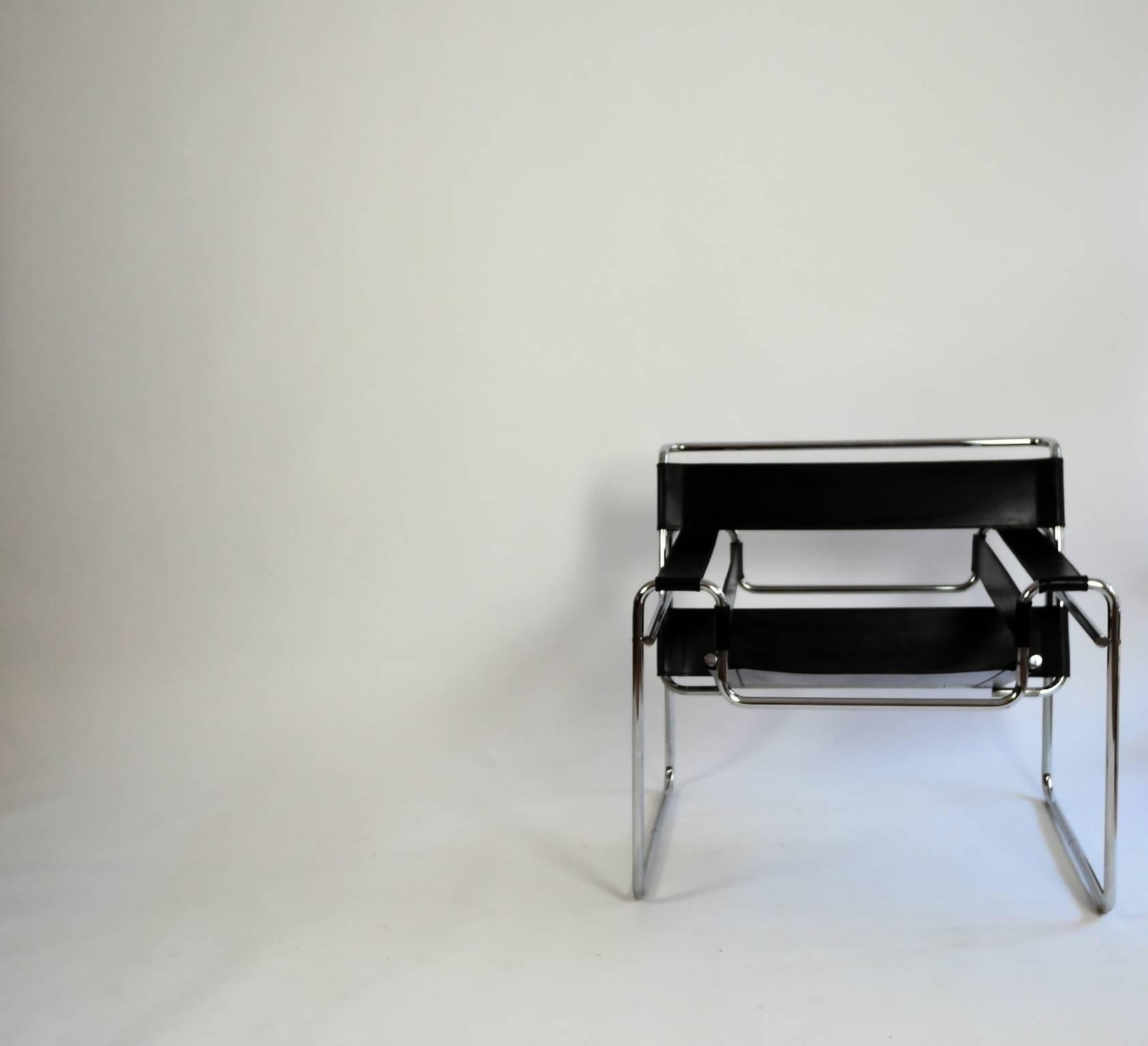 Chrome Original Bauhaus Wassily Lounge Chair by Marcel Breuer For Sale