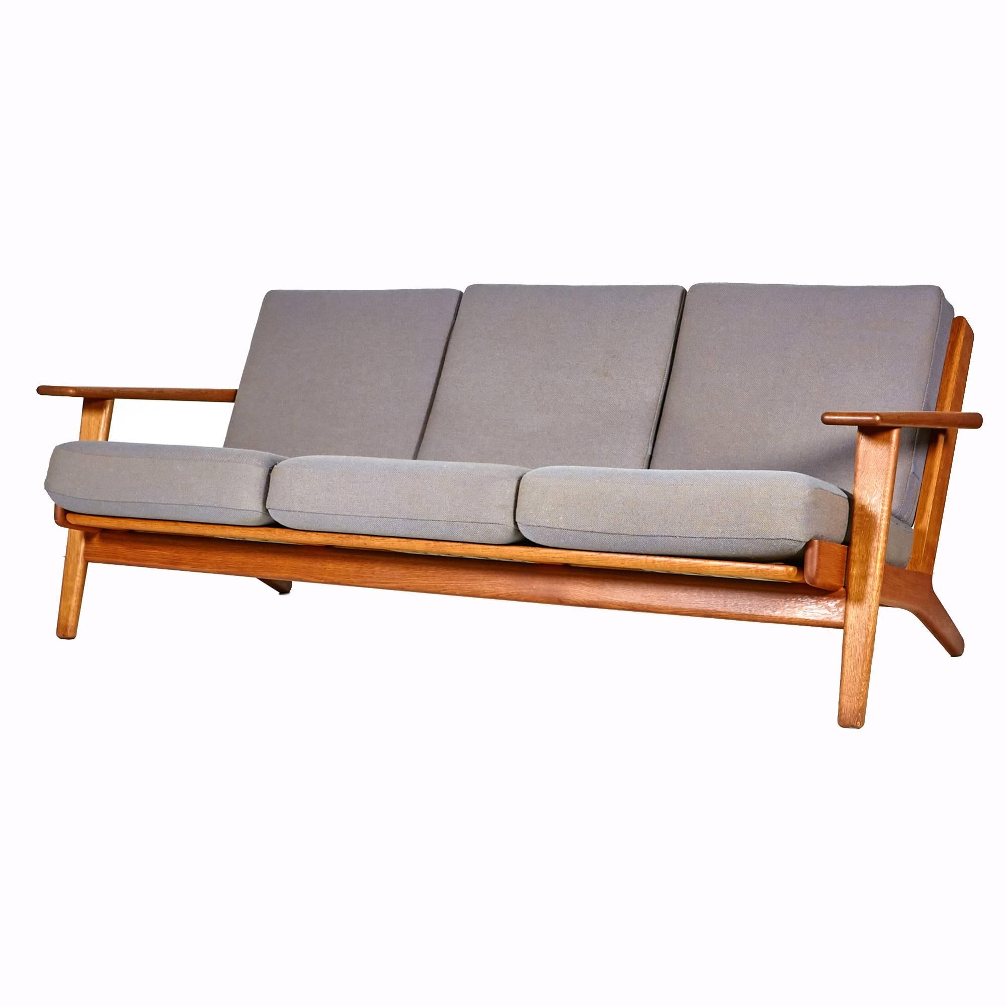 Hans J. Wegner Sofa Ge 290 in Oak for GETAMA