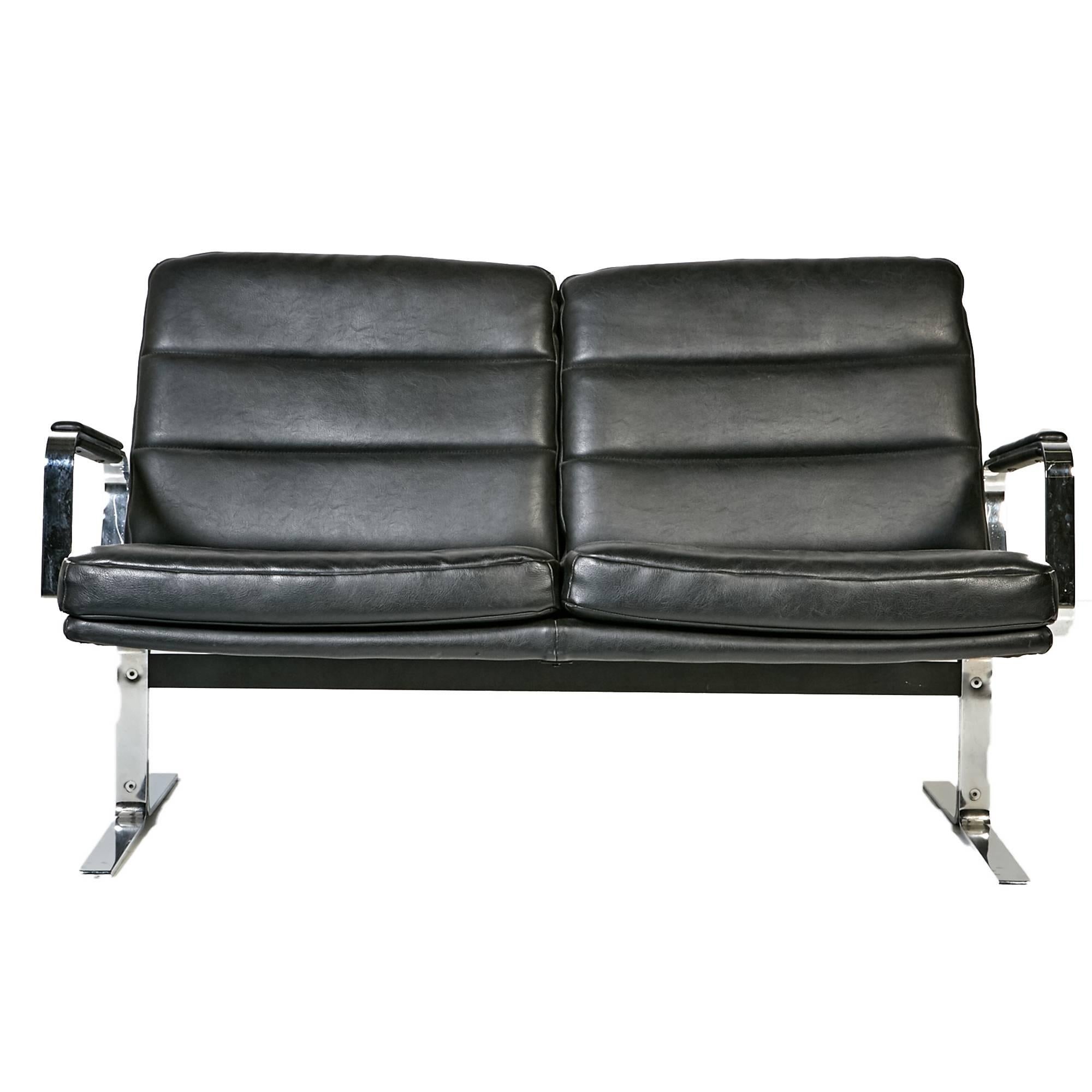Mid-Century Modern 1970s Airport-Style Living Room Set by Bernd Münzebrock for Knoll For Sale