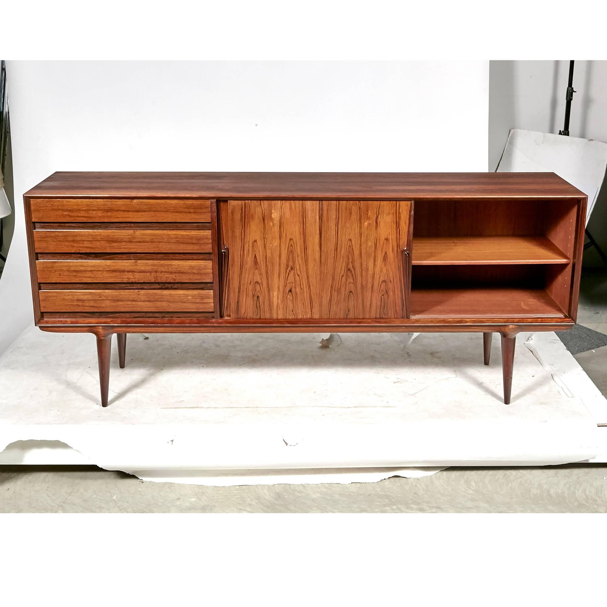 Scandinavian Modern Gunni Omann Danish Rosewood Sideboard for Omann Jun Møbelfabrik, 1960s For Sale