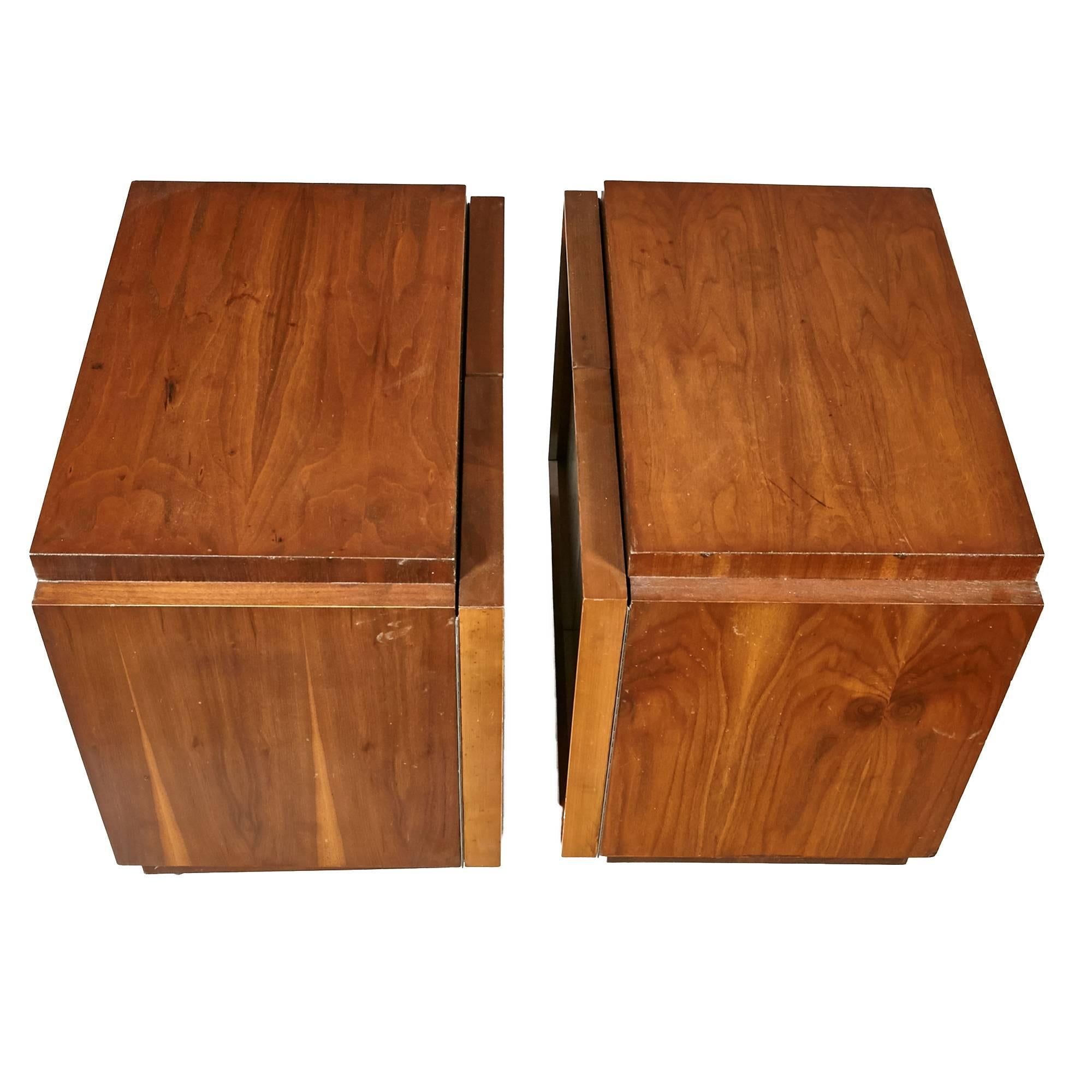Pair of 1960s Walnut Brutalist Style Nightstands In Excellent Condition In Amherst, NH