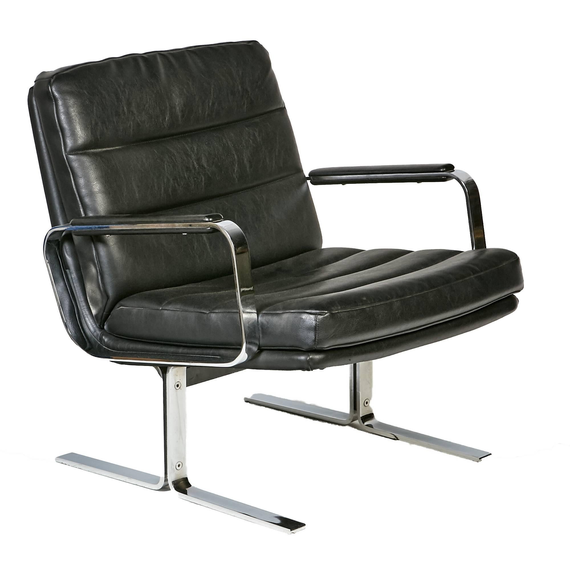 1970s Airport-Style Living Room Set by Bernd Münzebrock for Knoll For Sale 2
