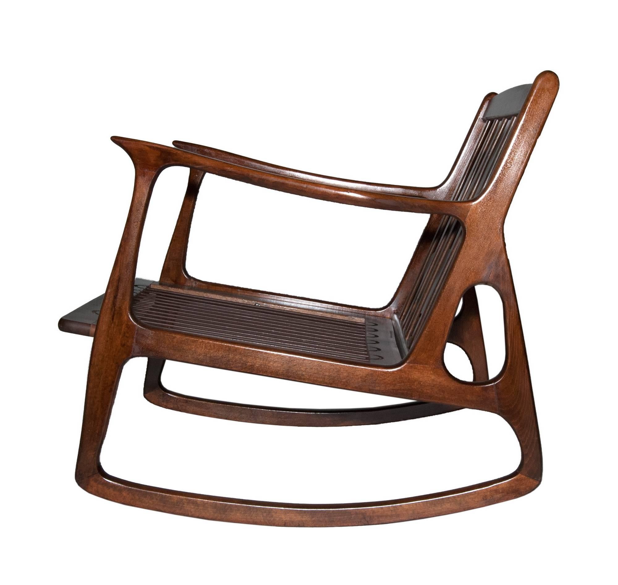 Italian Walnut Wood Rocking Chair, 1960s 3