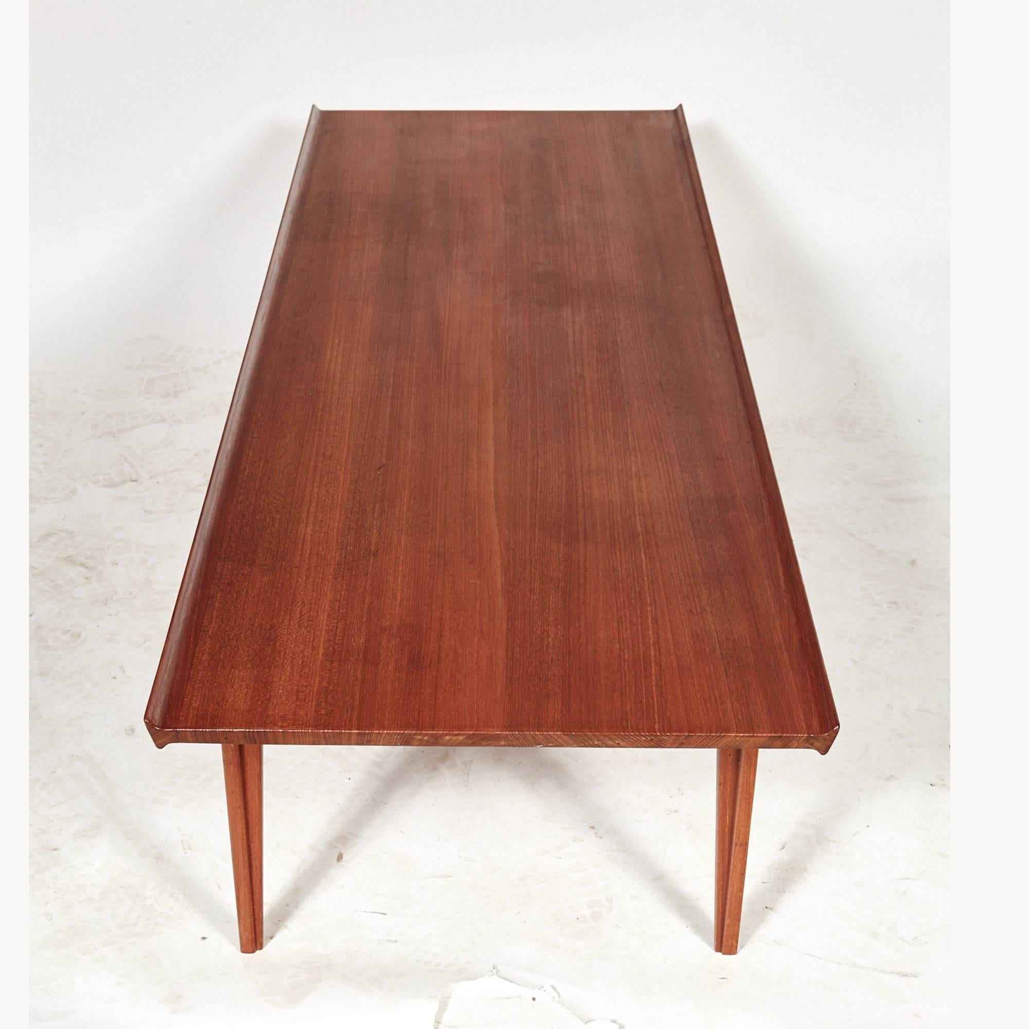 Finn Juhl Teak Coffee Table for France & Sons, 1950s In Excellent Condition In Amherst, NH