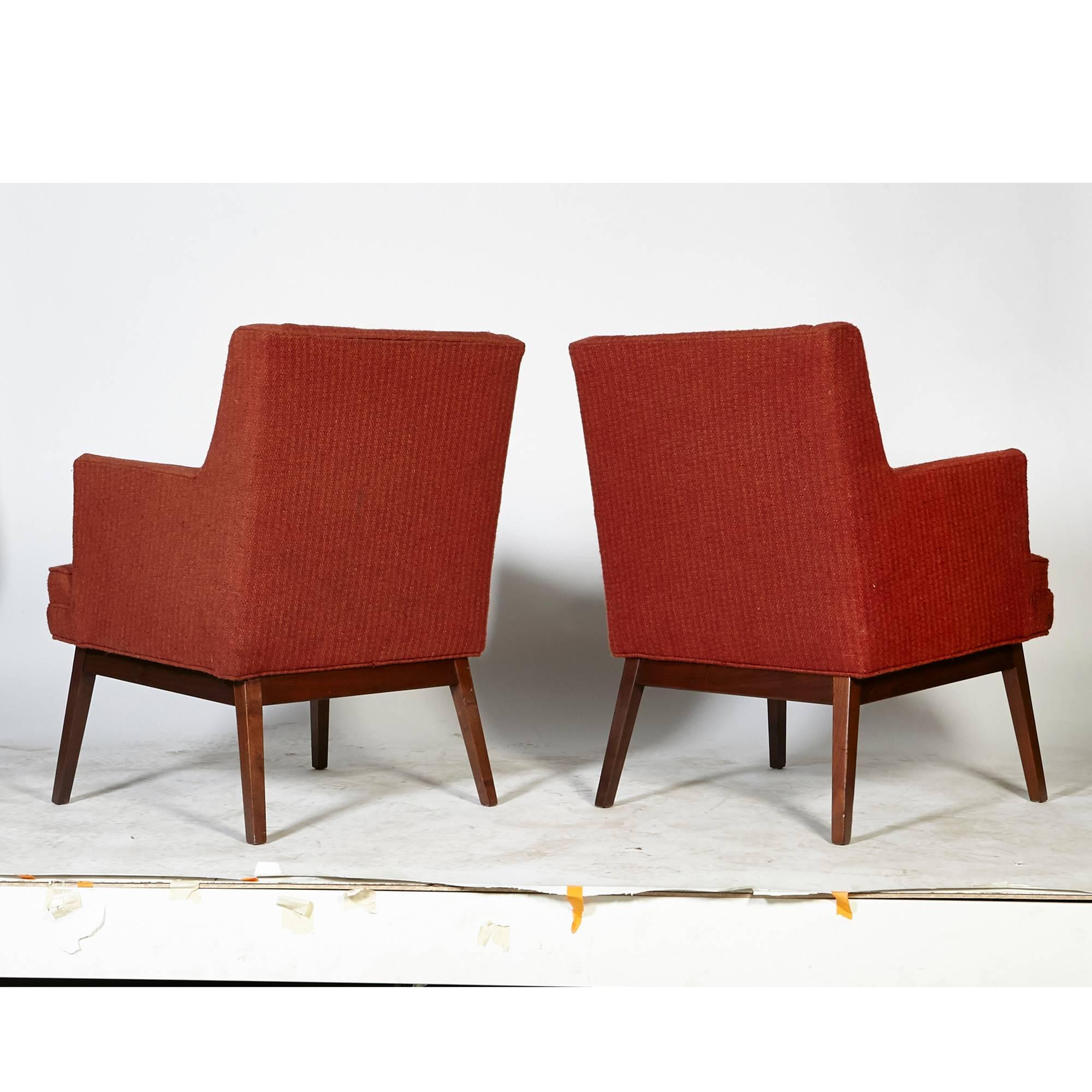 Jens Risom-Style Walnut Frame Lounge Chairs, Pair In Good Condition For Sale In Amherst, NH