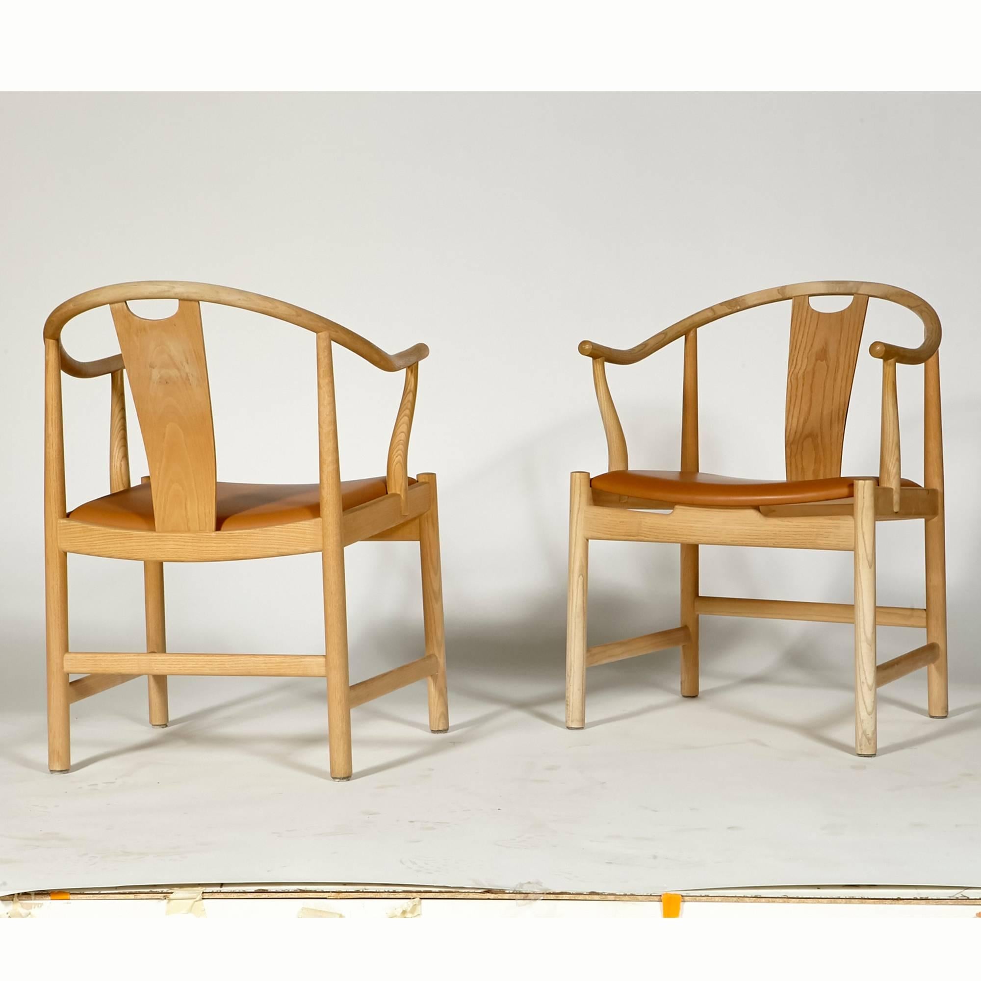 20th Century Hans J. Wegner China Chairs for PP Mobler, Pair For Sale