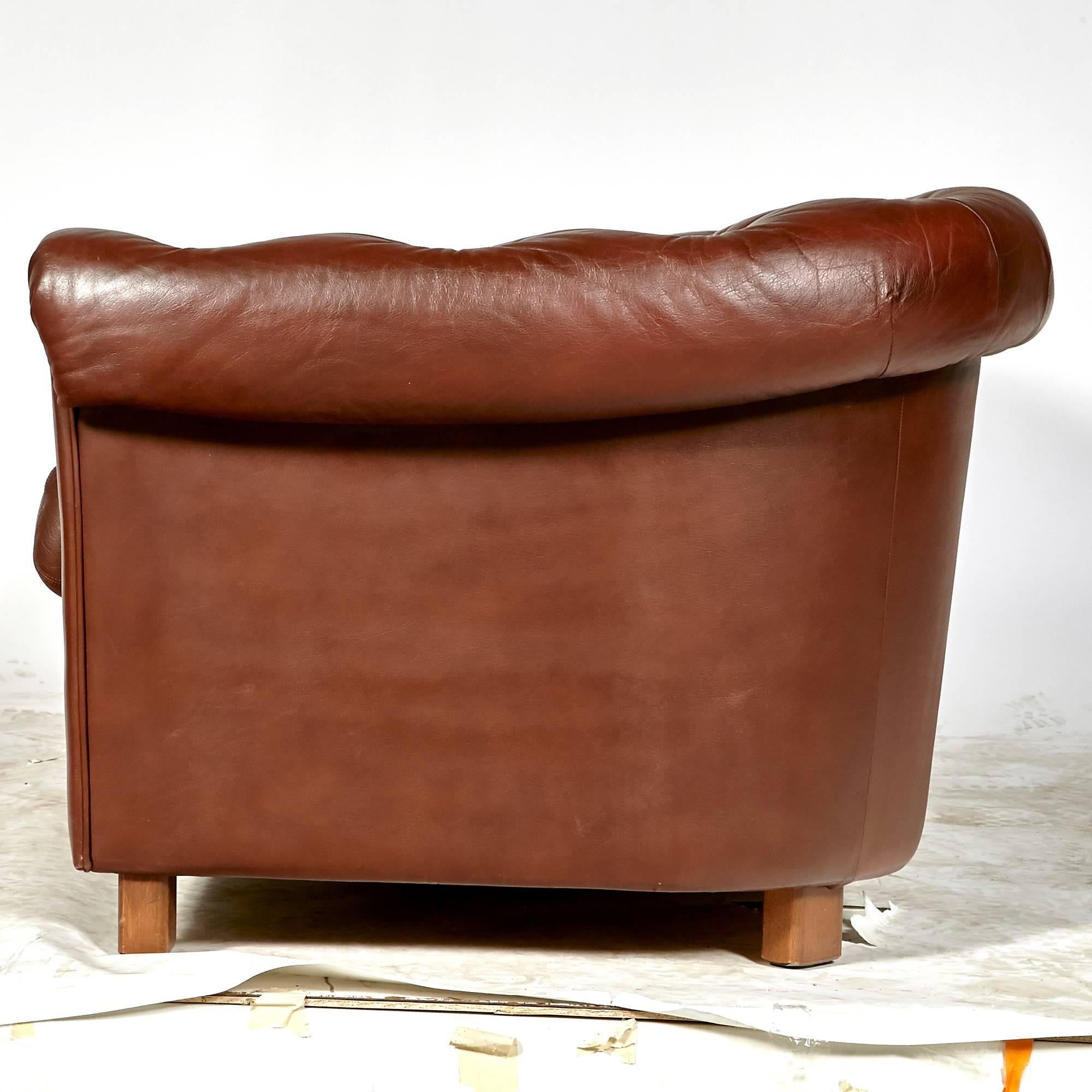 Brown Leather Chesterfield Sofa For Sale 1