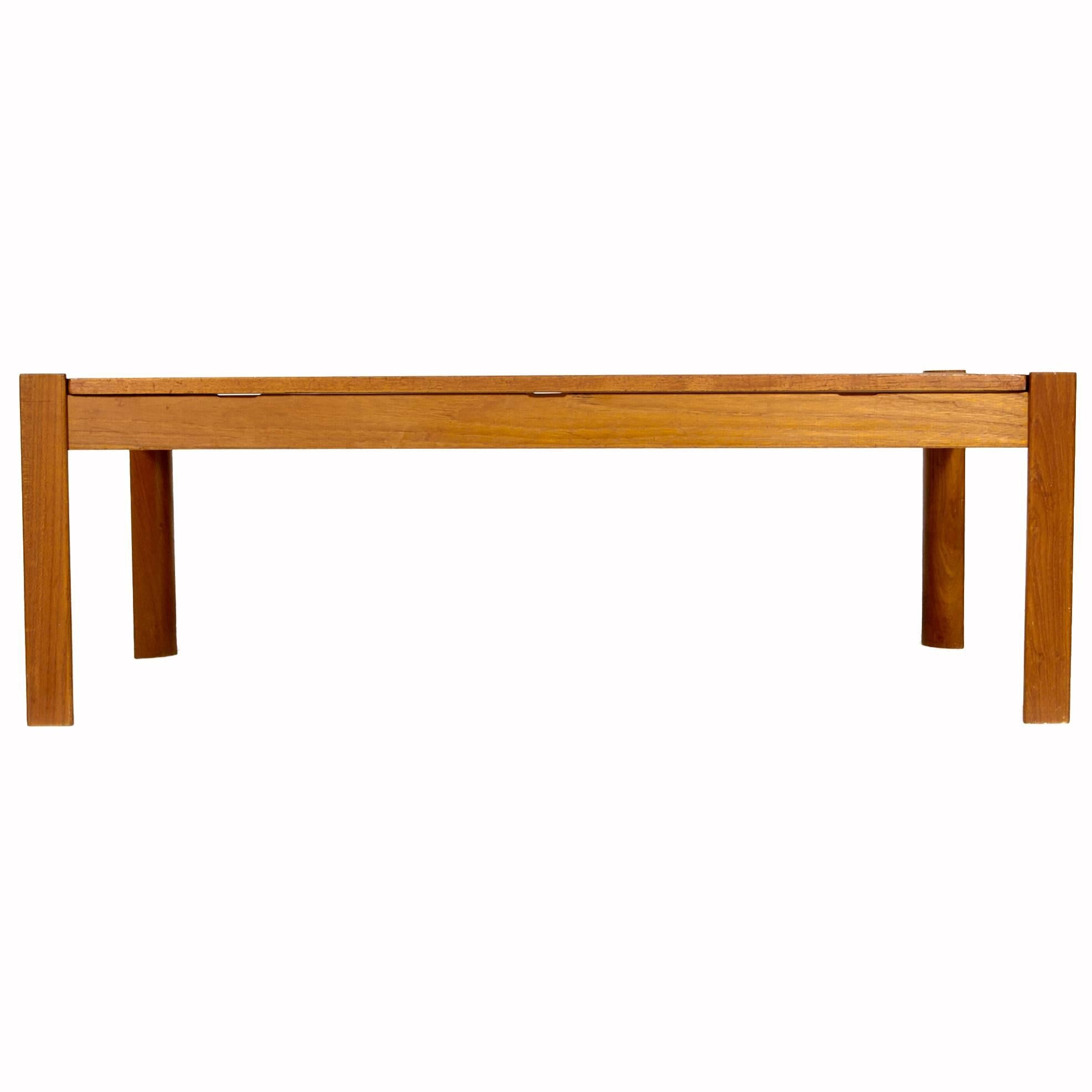 Danish Solid Teak Reversible Top Coffee Table, 1960s In Excellent Condition For Sale In Amherst, NH