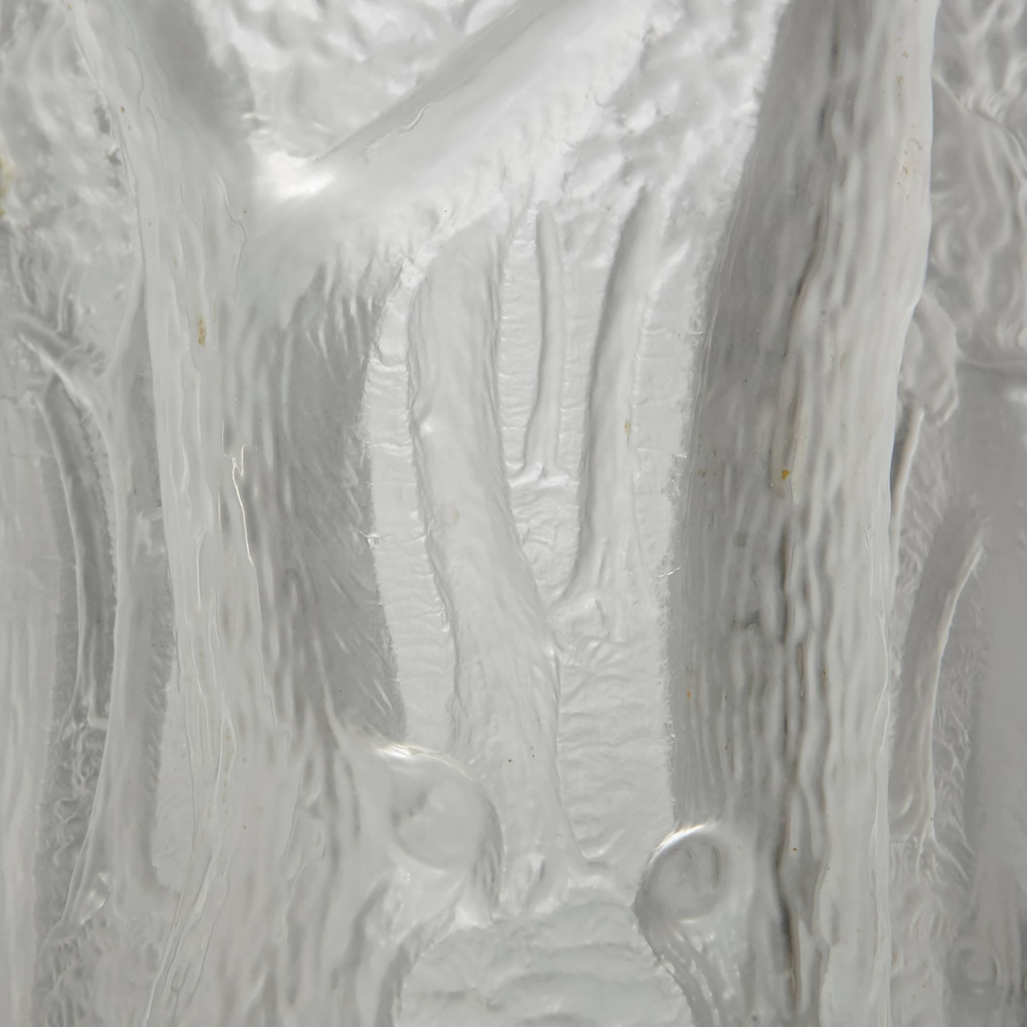 Mid-20th Century Czechoslovakian Josef Inwald Barolac Art Deco Frosted Glass Forest Vase For Sale