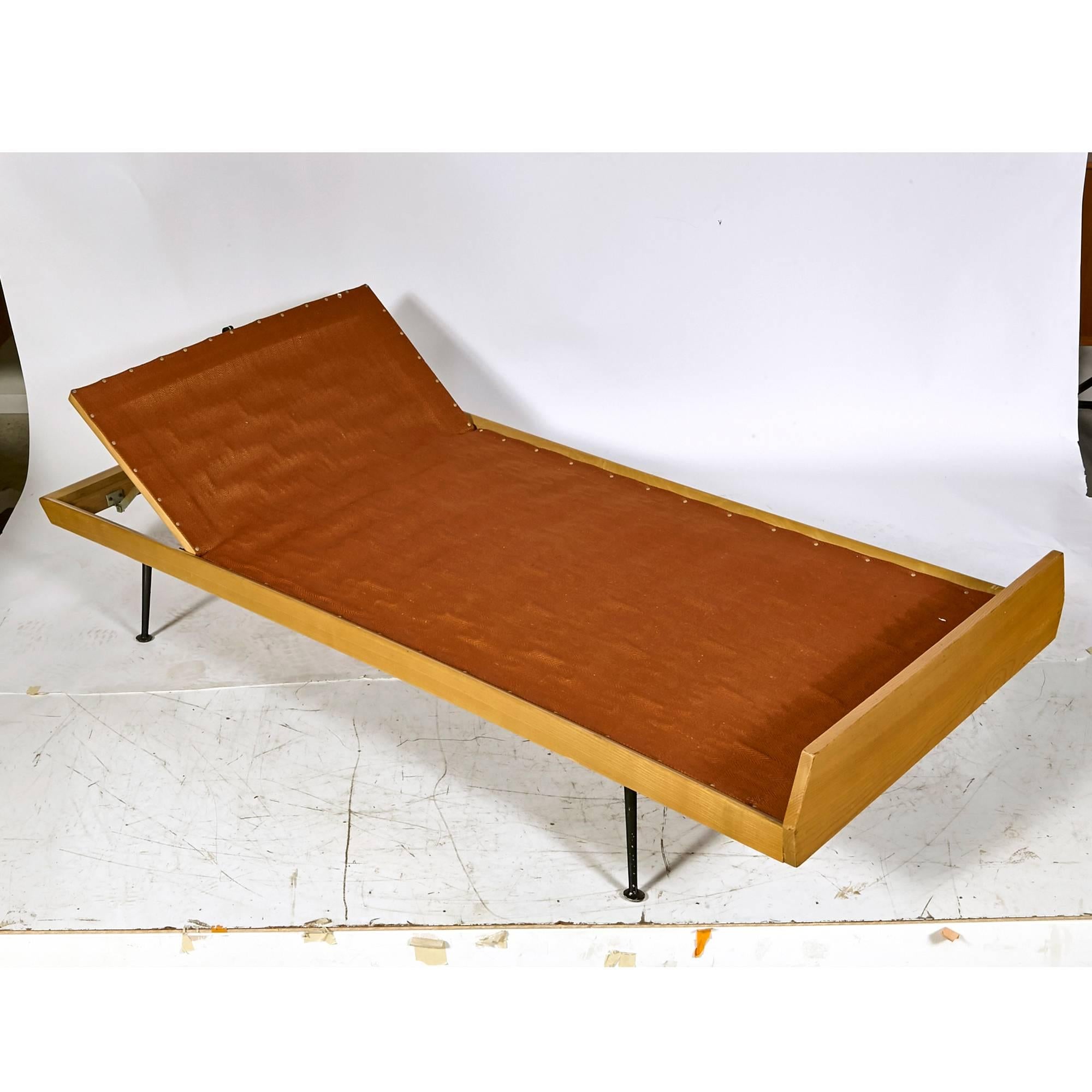 Metal German Daybed with Slant Legs, 1950s For Sale