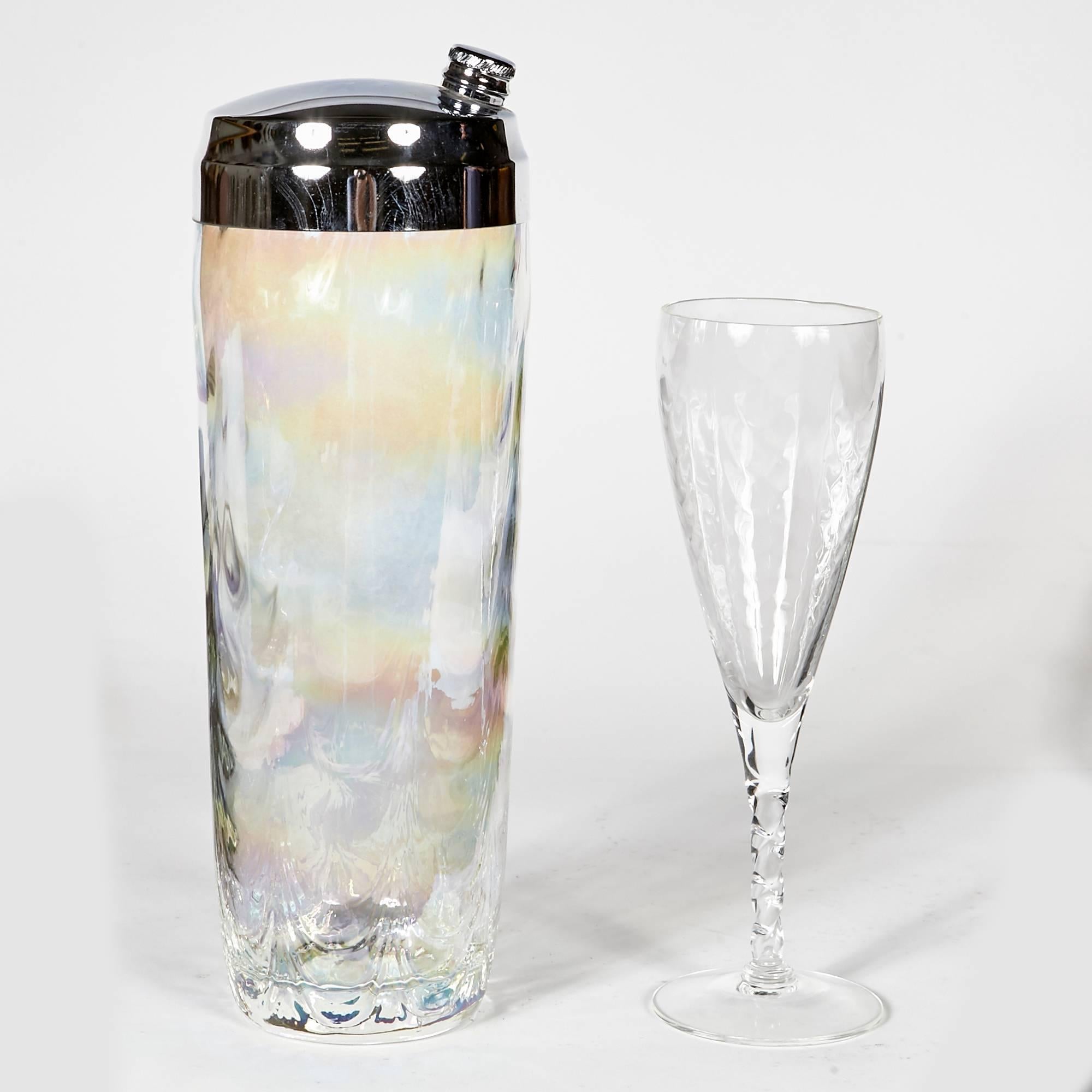20th Century 1950s Iridescent Glass Beverage Entertainment Set of 32 Pieces For Sale