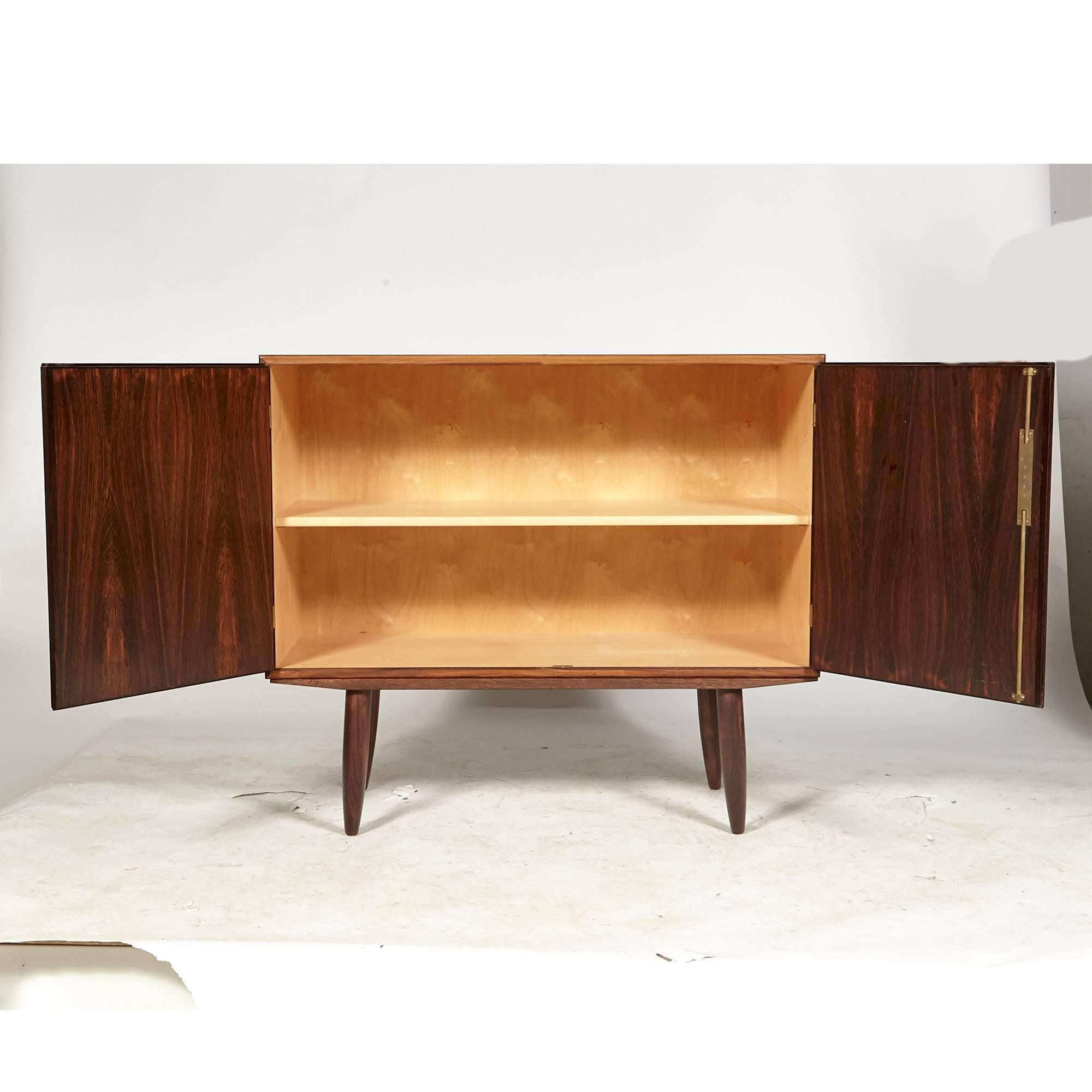 Danish Borge Mogensen Rosewood Pair of Cabinets, 1960s For Sale 4