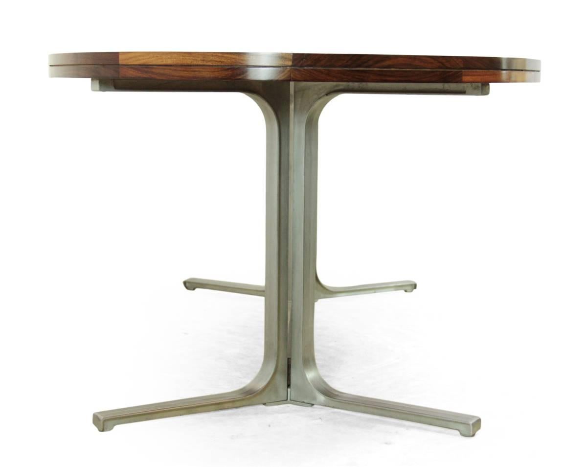 Midcentury Dining table by Archie Shine circa 1965
Produced in the mid-1960s by the renowned British furniture maker Archie Shine this table has a brushed aluminum base and rosewood top, this has been fully hand polished
Age: 1965
Style:  