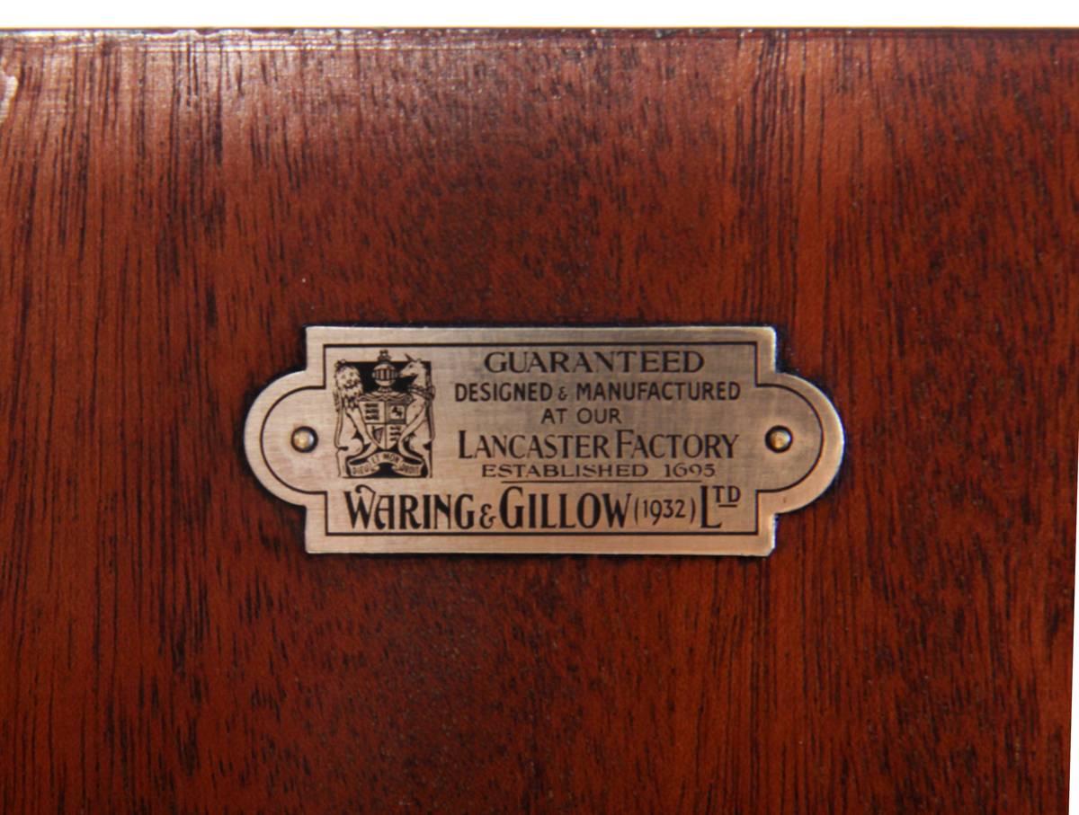 Art Deco Two-Door Linen Wardobe by Waring and Gillows 4