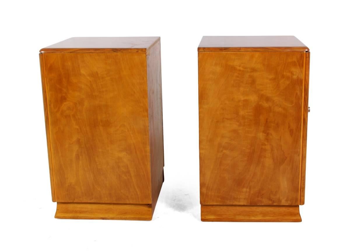 Pair of Art Deco Walnut Bedside Cabinets 4