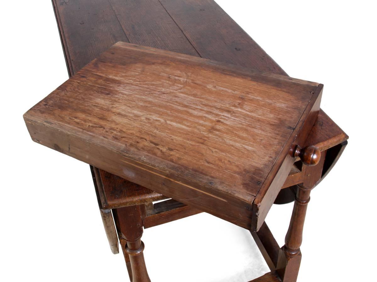 Antique Oak Drop-Leaf Table, circa 1760 1