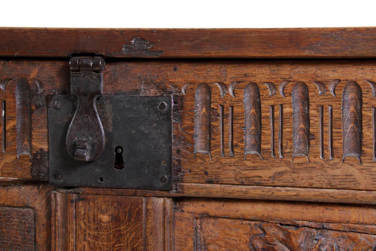 Late 17th Century Antique Oak Coffer or Blanket Box, circa 1680